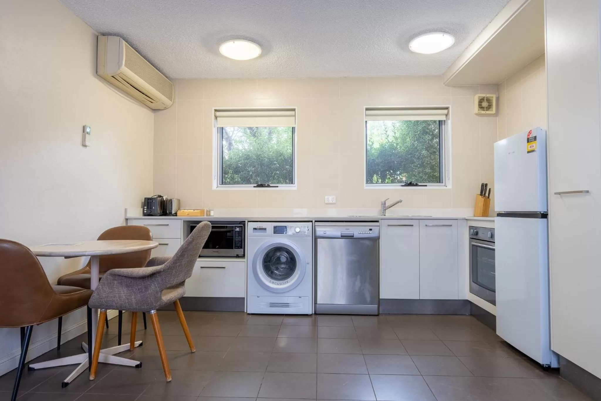 Kitchen or kitchenette in Forrest Hotel & Apartments