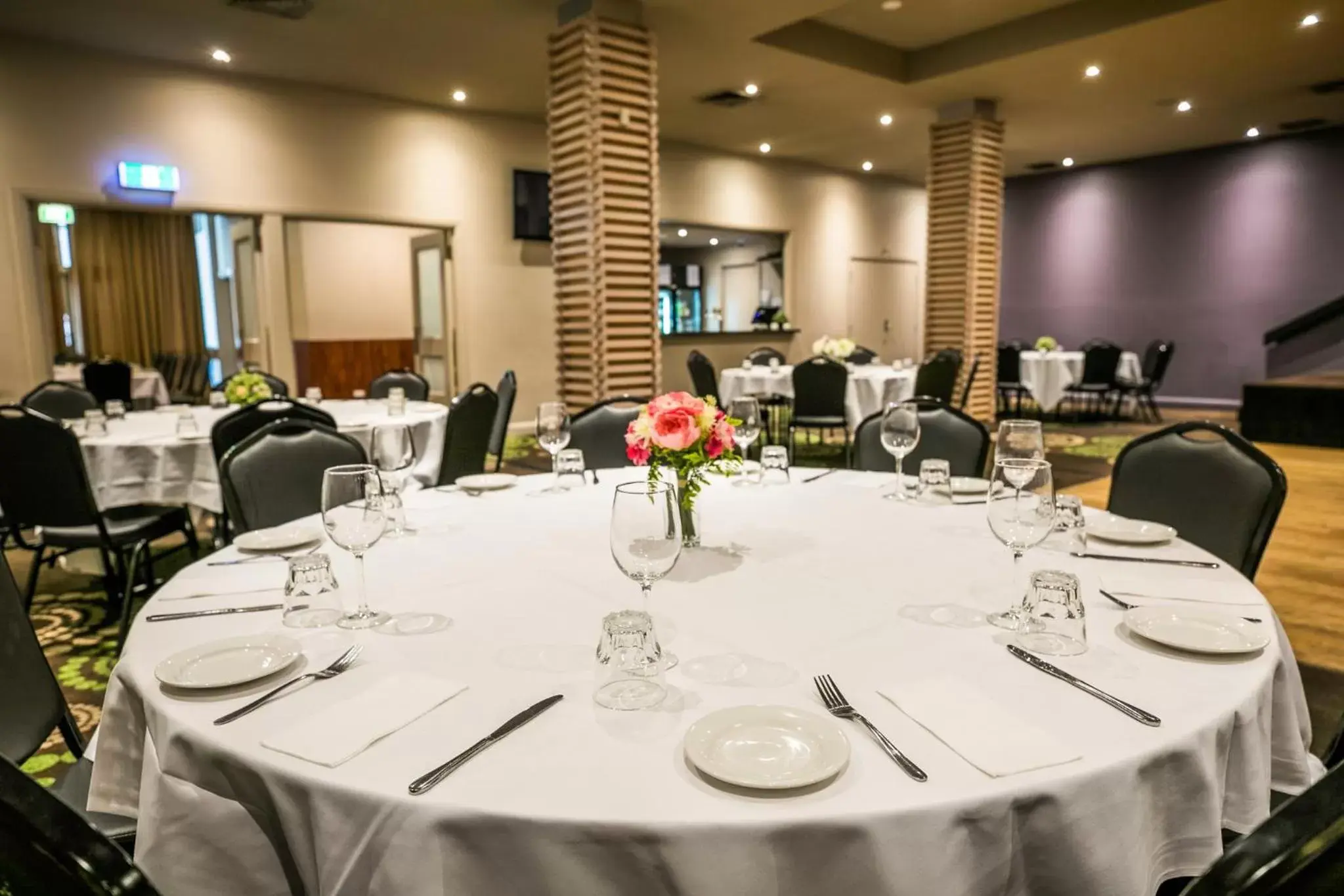 Meeting/conference room, Restaurant/Places to Eat in Nightcap at Waltzing Matilda Hotel