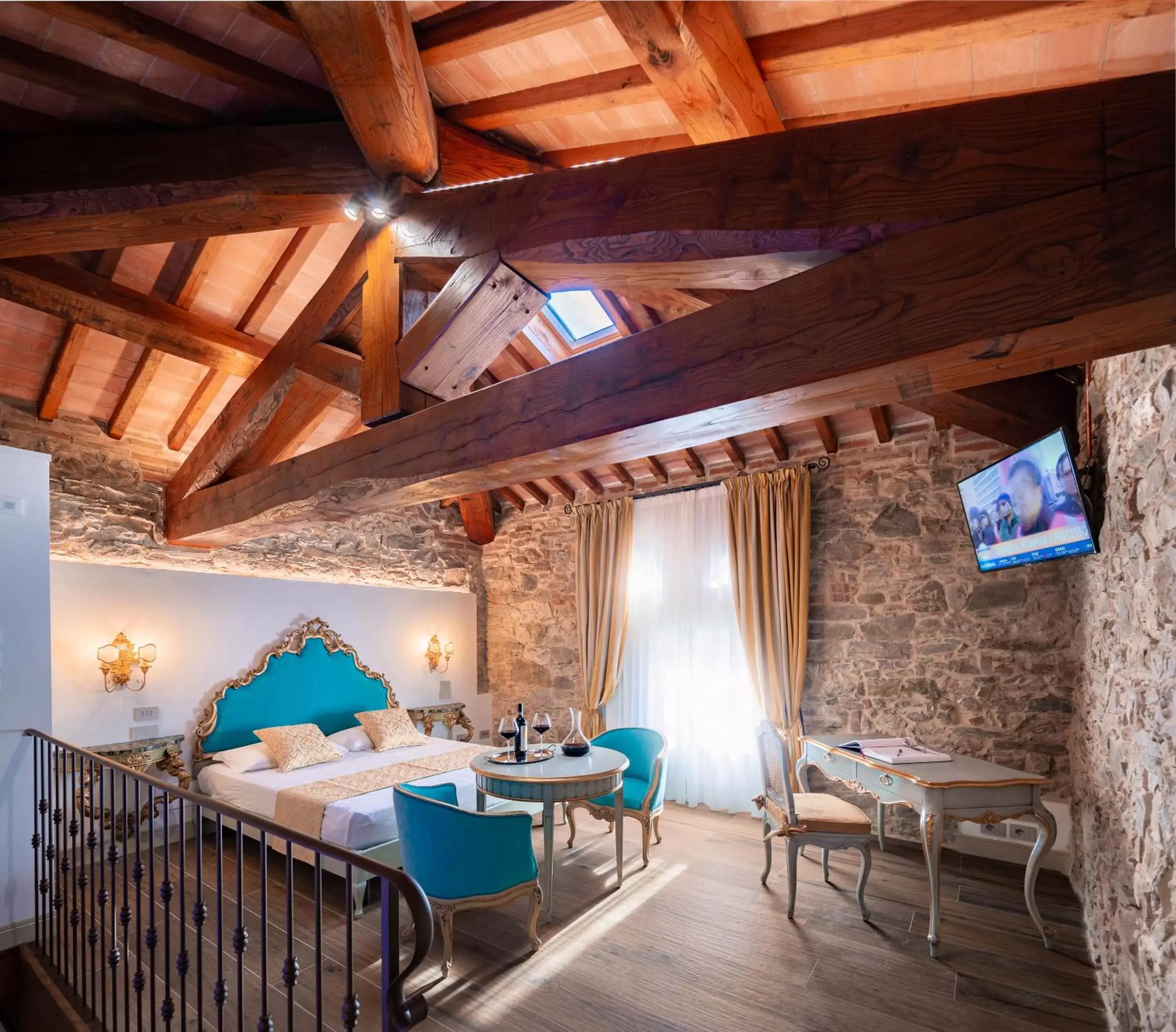 Bedroom, Restaurant/Places to Eat in Agri Resort & SPA Le Colline del Paradiso