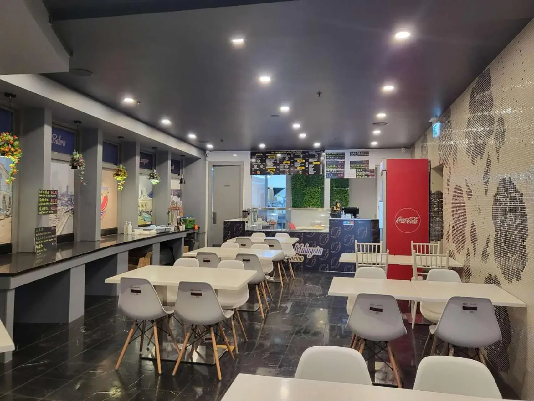 Restaurant/places to eat in Empire Apartments Restaurant/places to eat in Empire Apartments