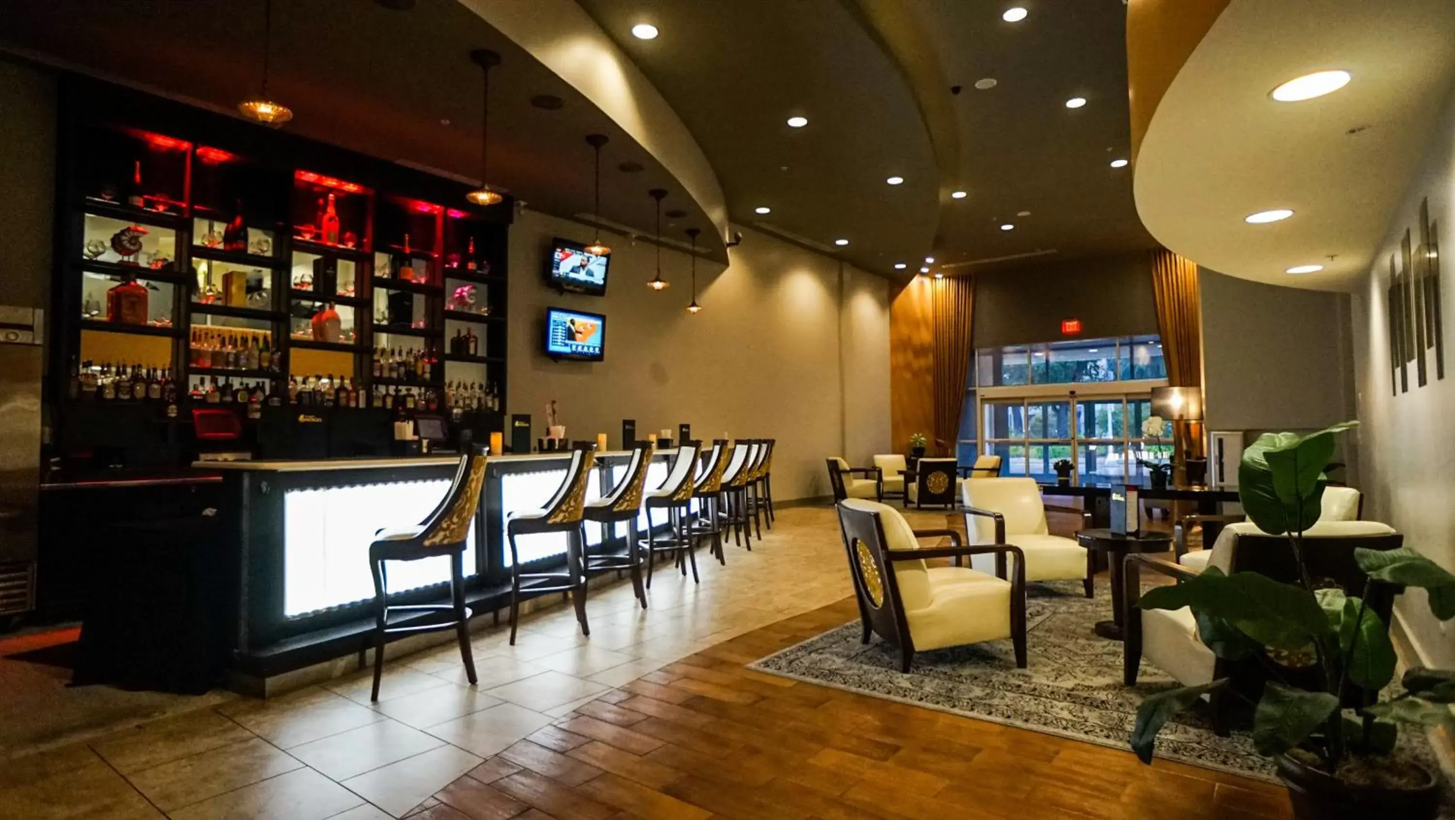 Lounge or bar, Lounge/Bar in The Banyan Hotel Fort Myers, Tapestry Collection by Hilton