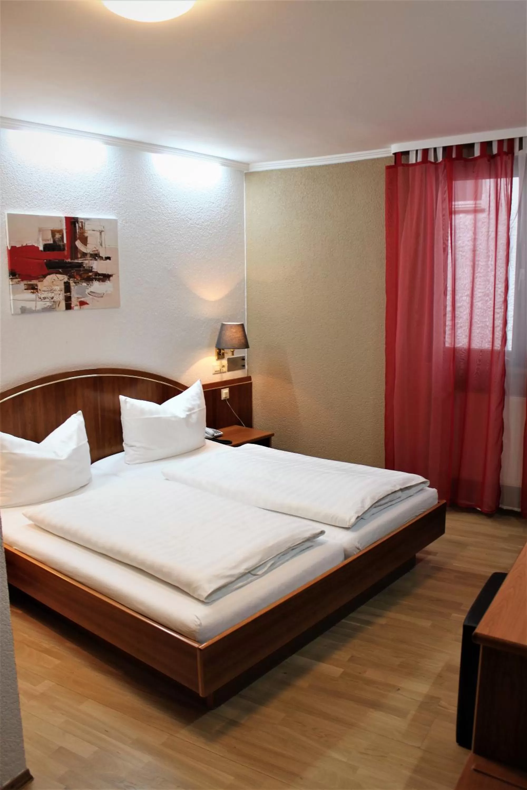 Photo of the whole room, Bed in Hotel Krone