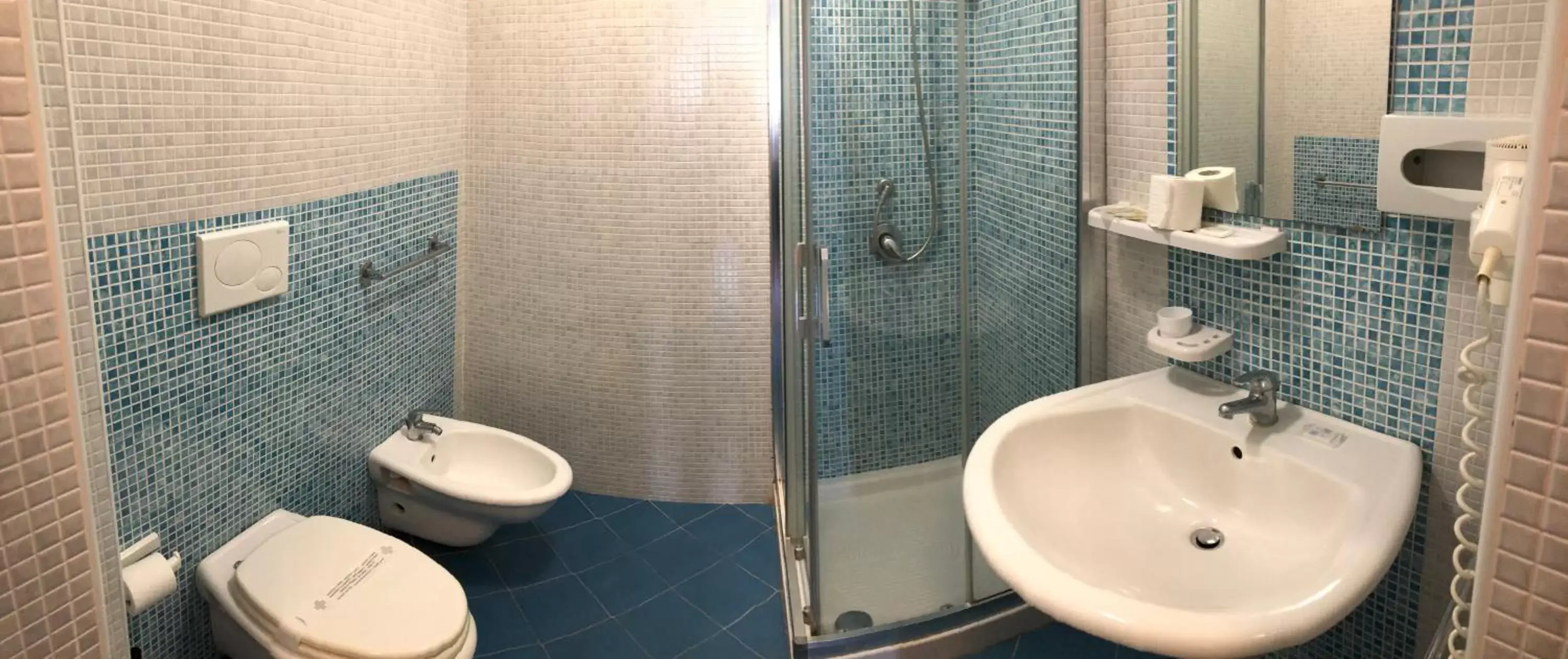 Bathroom in Hotel Noto Marina e Spa