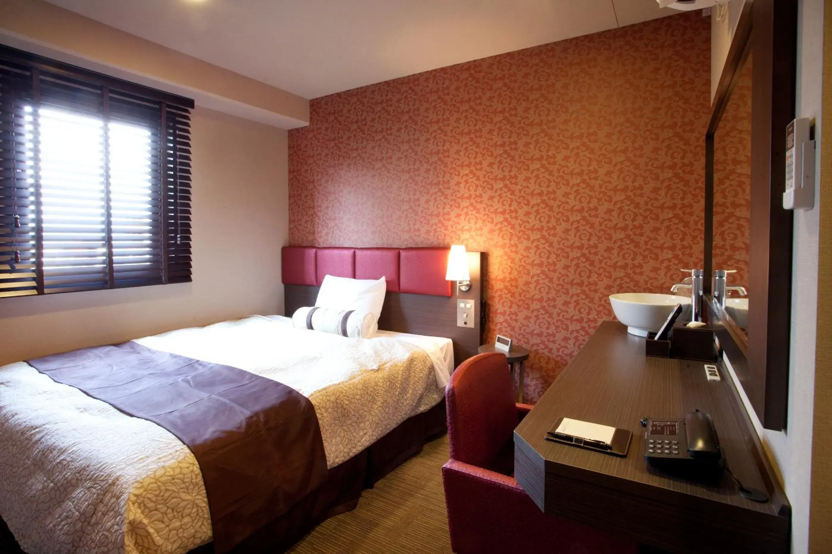 Photo of the whole room, Bed in Kuretake Inn Premium Shizuoka Ekimae Photo of the whole room, Bed in Kuretake Inn Premium Shizuoka Ekimae