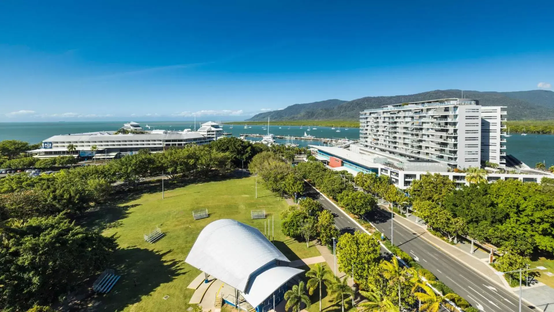 View (from property/room), Bird's-eye View in Pacific Hotel Cairns