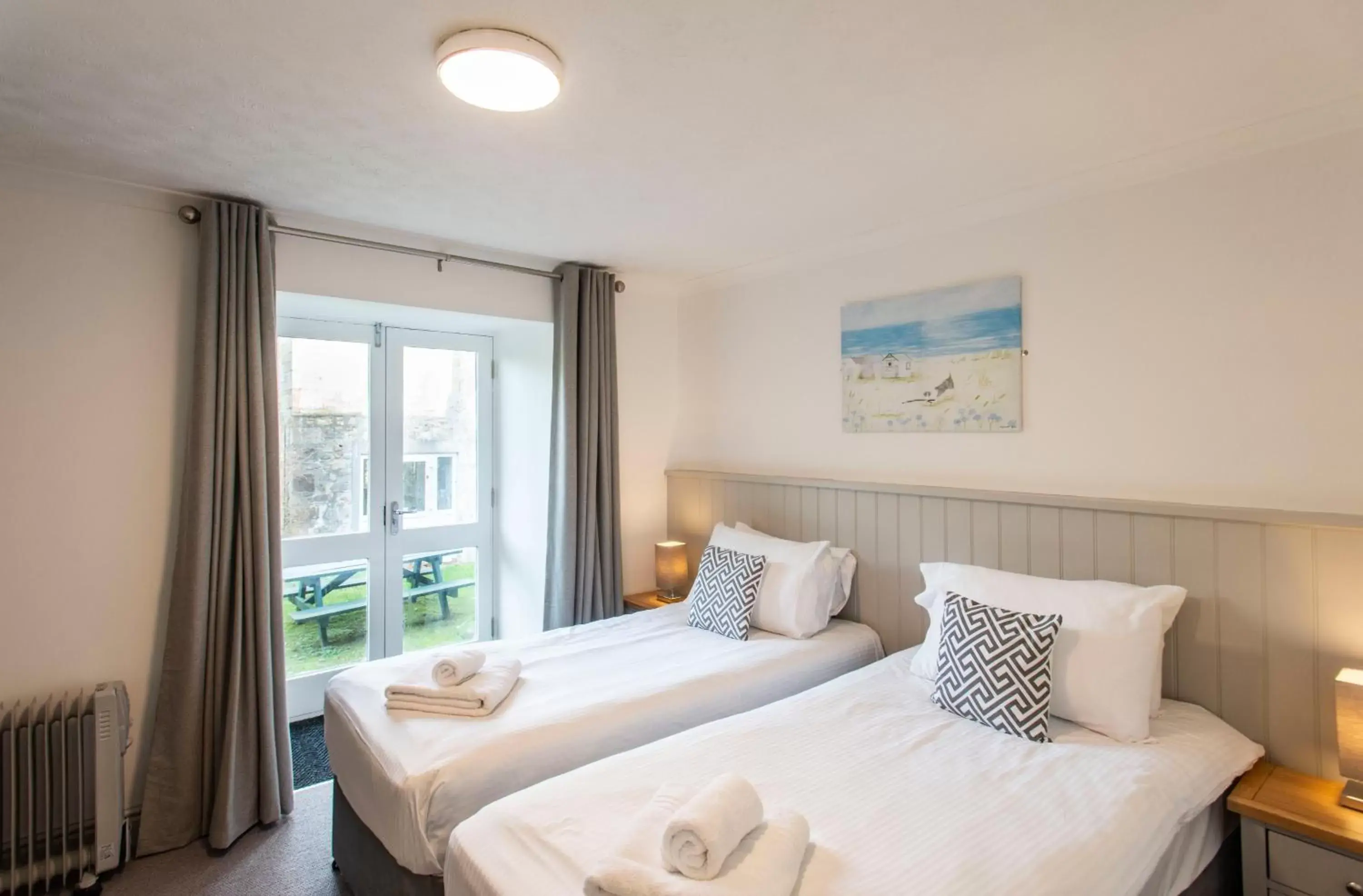 Bedroom, Bed in Tregenna Castle Resort