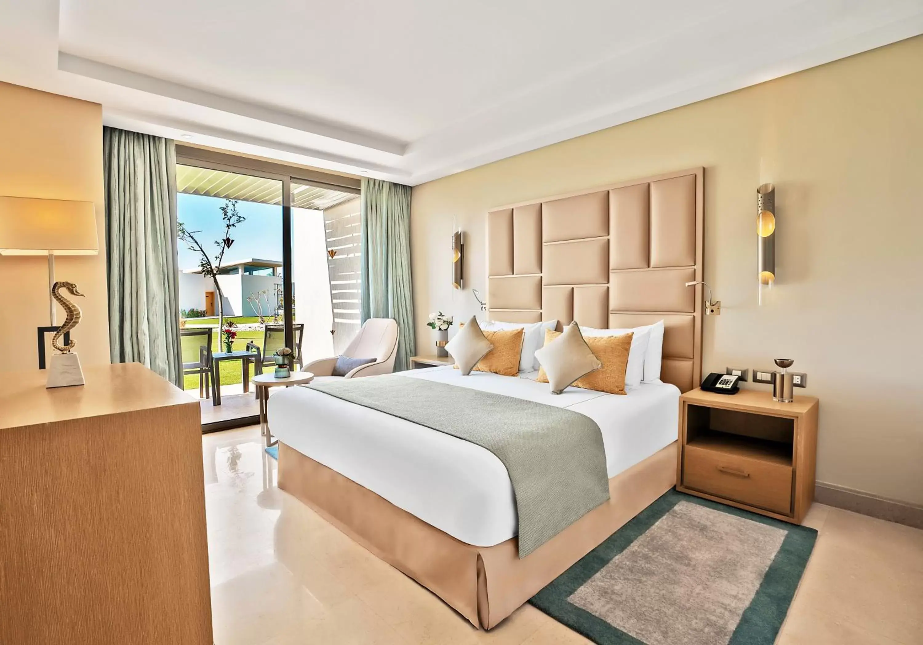 Bedroom, Bed in Rixos Premium Magawish Suites and Villas- Ultra All-Inclusive