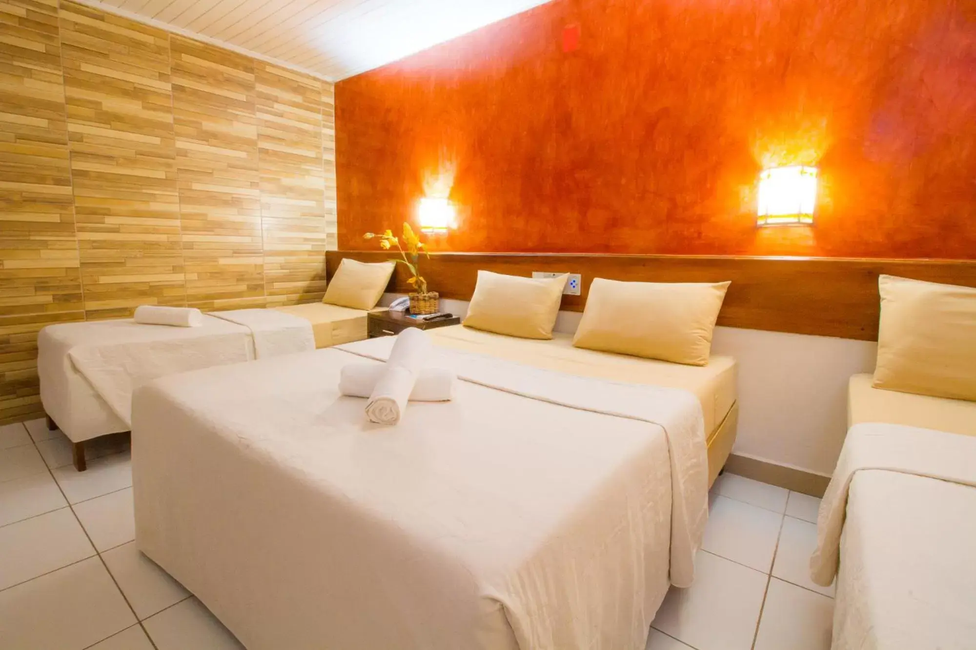 Bedroom, Bed in Shangrilá - Rede Soberano Bedroom, Bed in Shangrilá - Rede Soberano