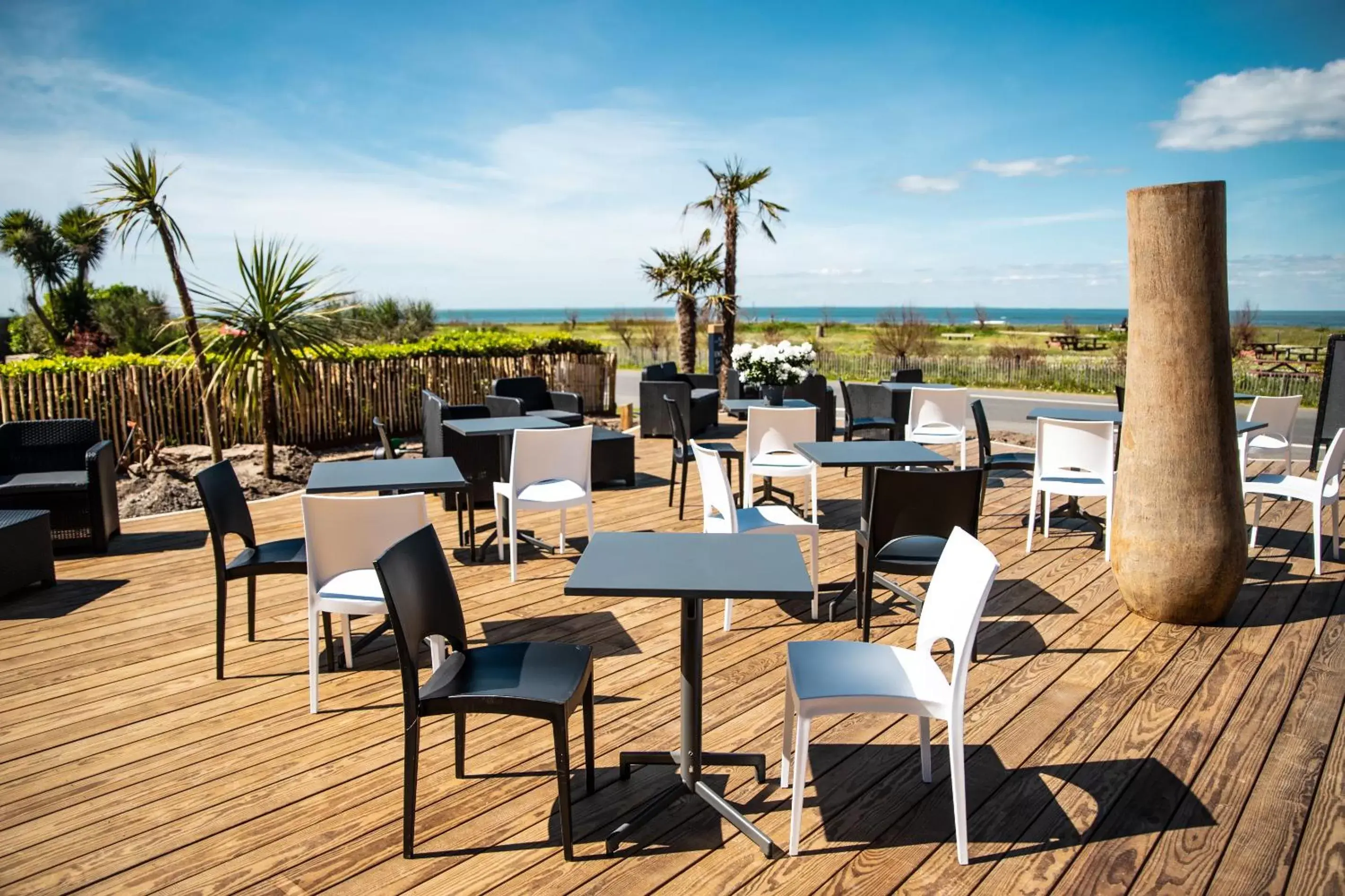 Patio, Restaurant/Places to Eat in Hotel Castel Moor