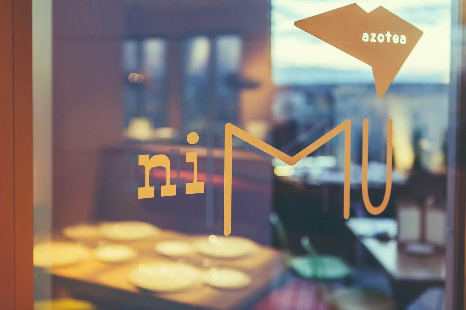 Logo/Certificate/Sign in Barceló León Conde Luna