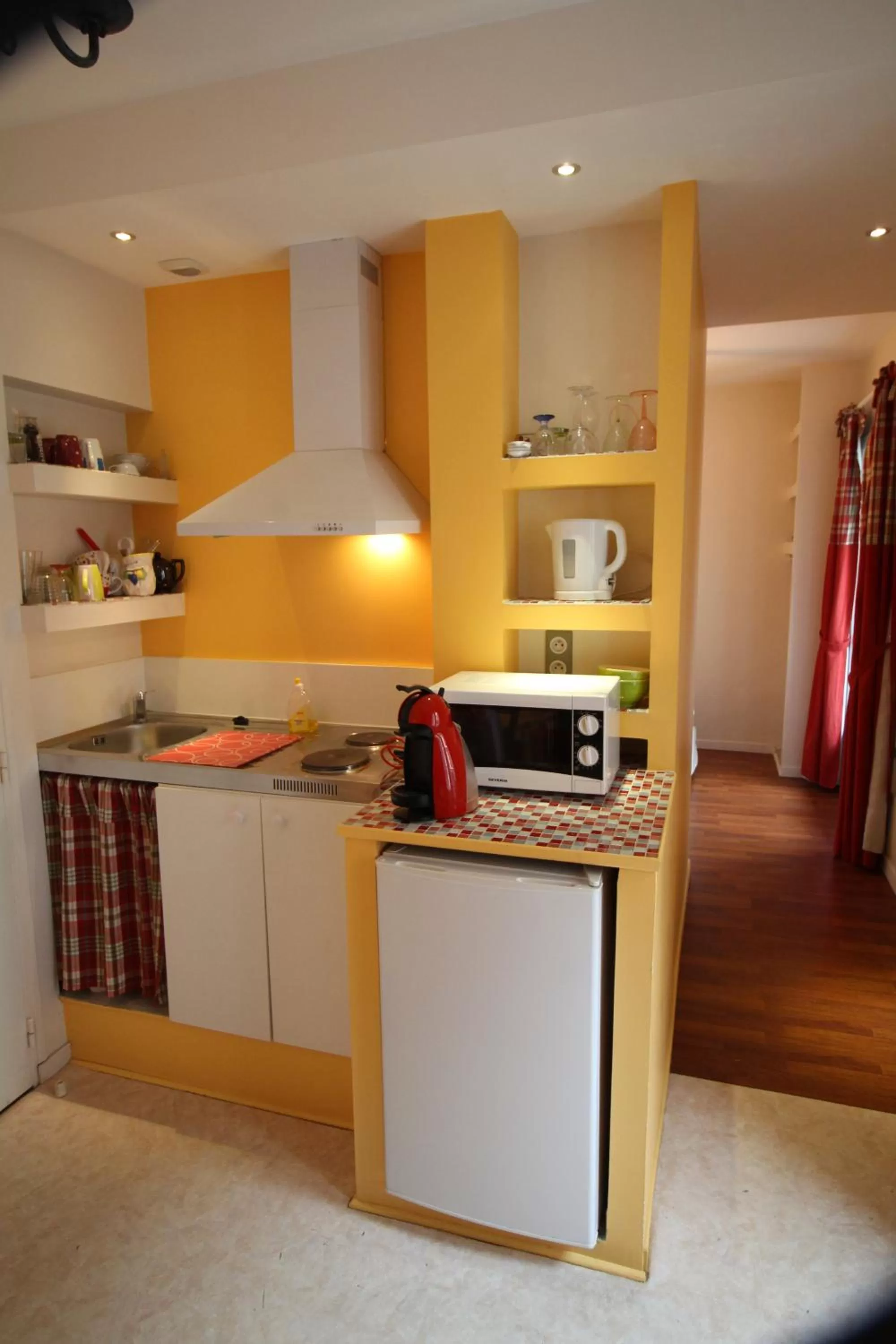 Kitchen or kitchenette in la Résidence Berceau de Bernadette - Bernadette's cradle - Near Bernadette'House