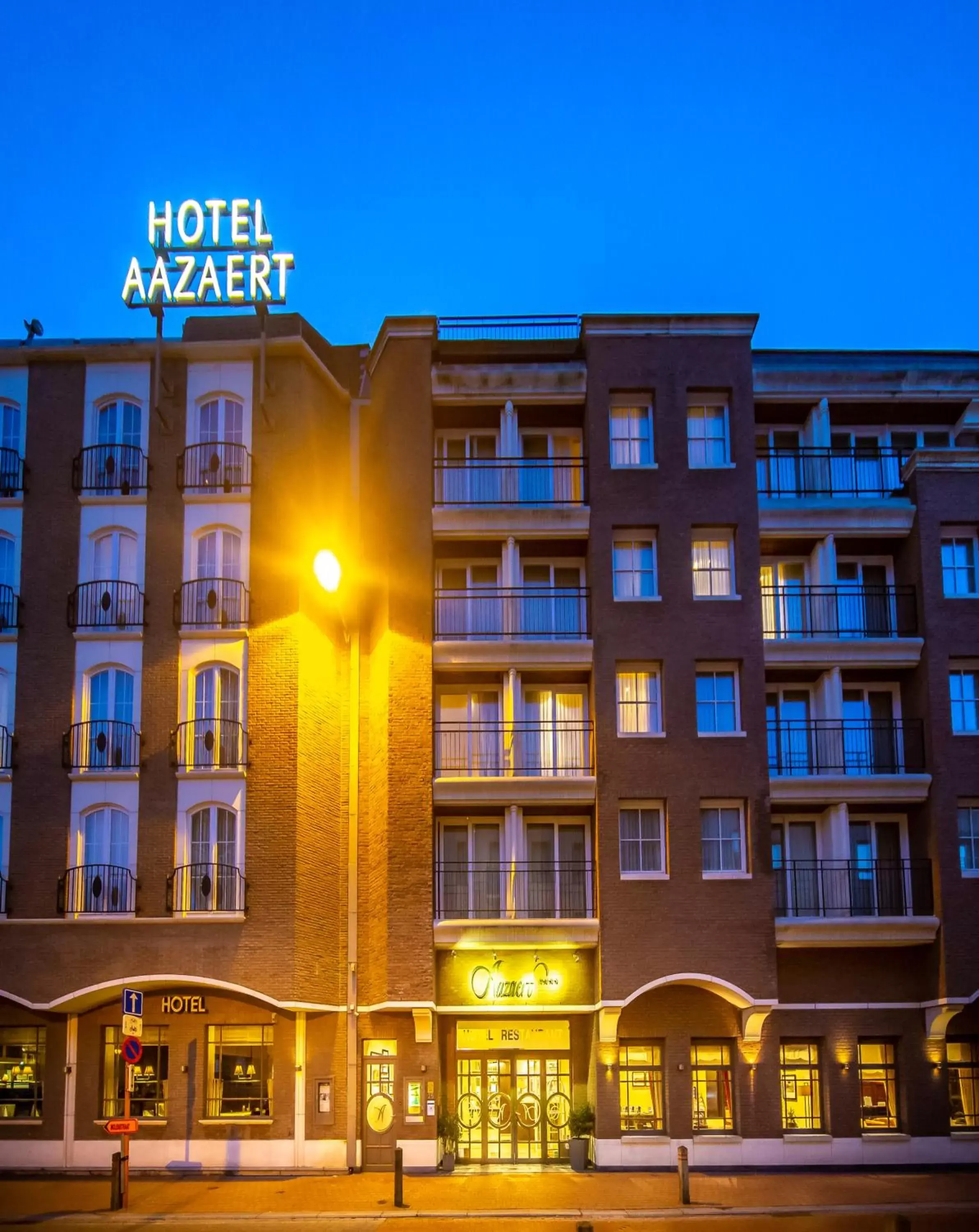 Property Building in Hotel Aazaert by WP Hotels