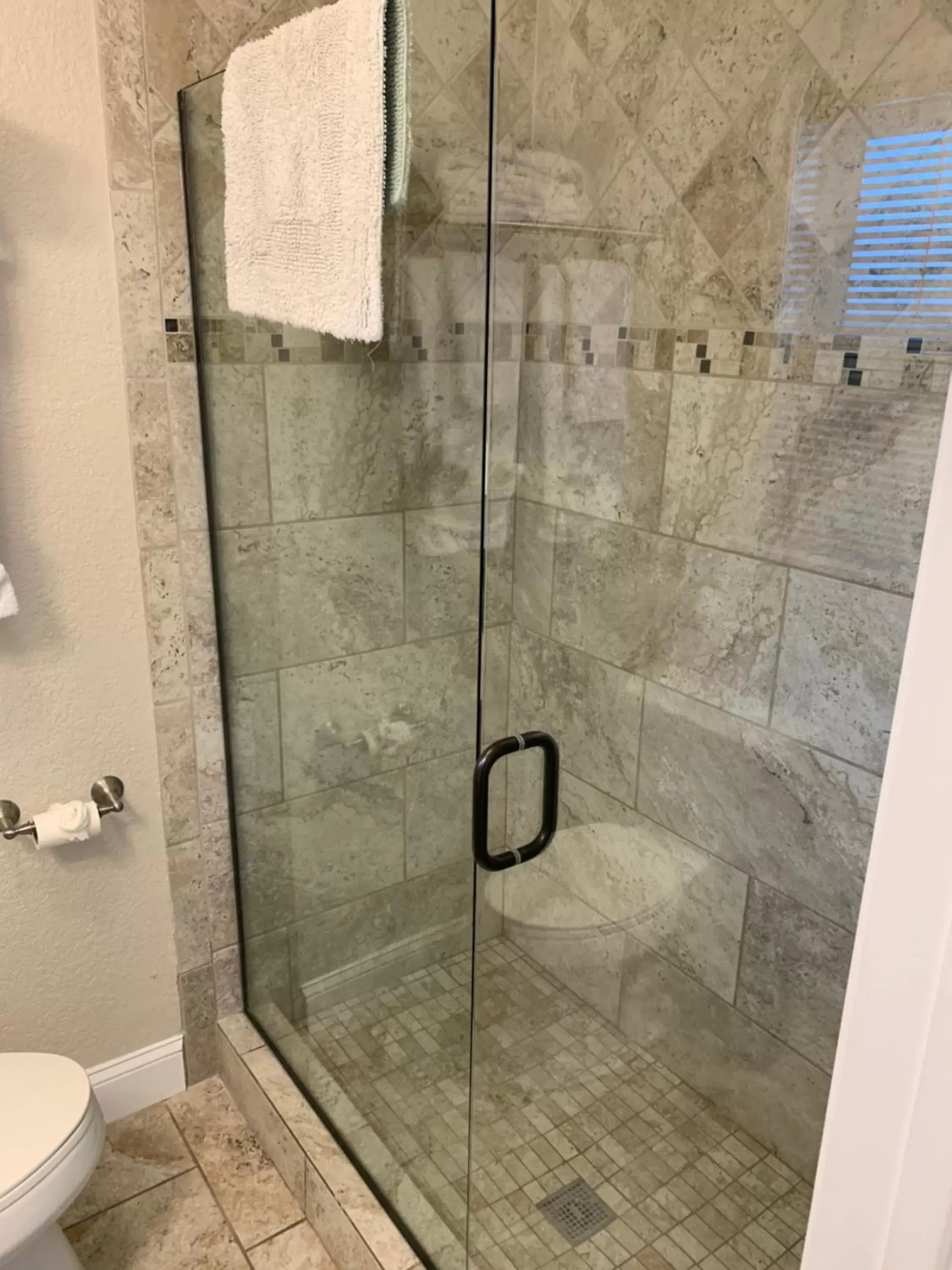 Shower, Bathroom in Twin Palms at Siesta