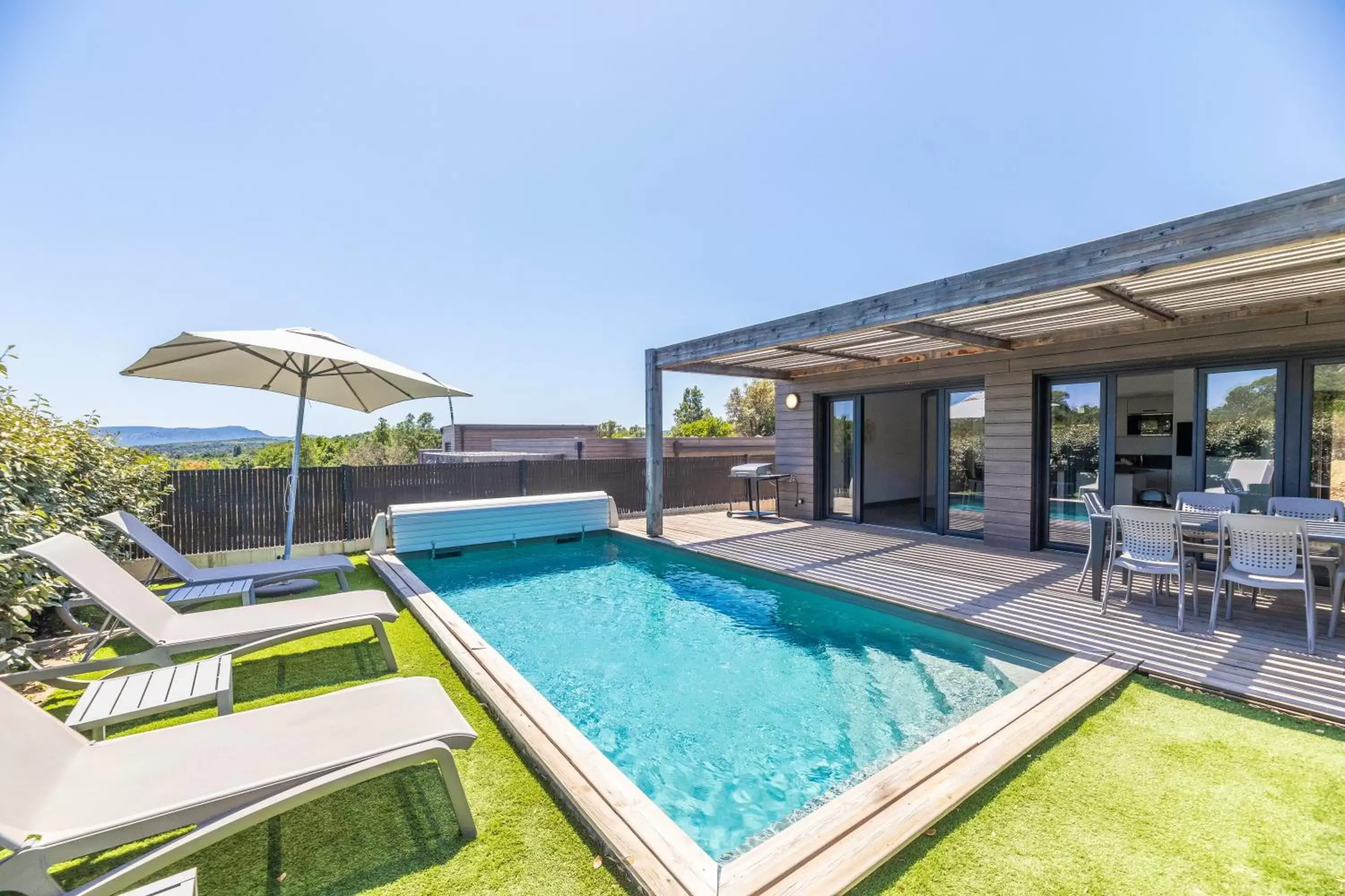 Patio, Swimming Pool in Résidence Pierre & Vacances Premium Les Terrasses d'Arsella