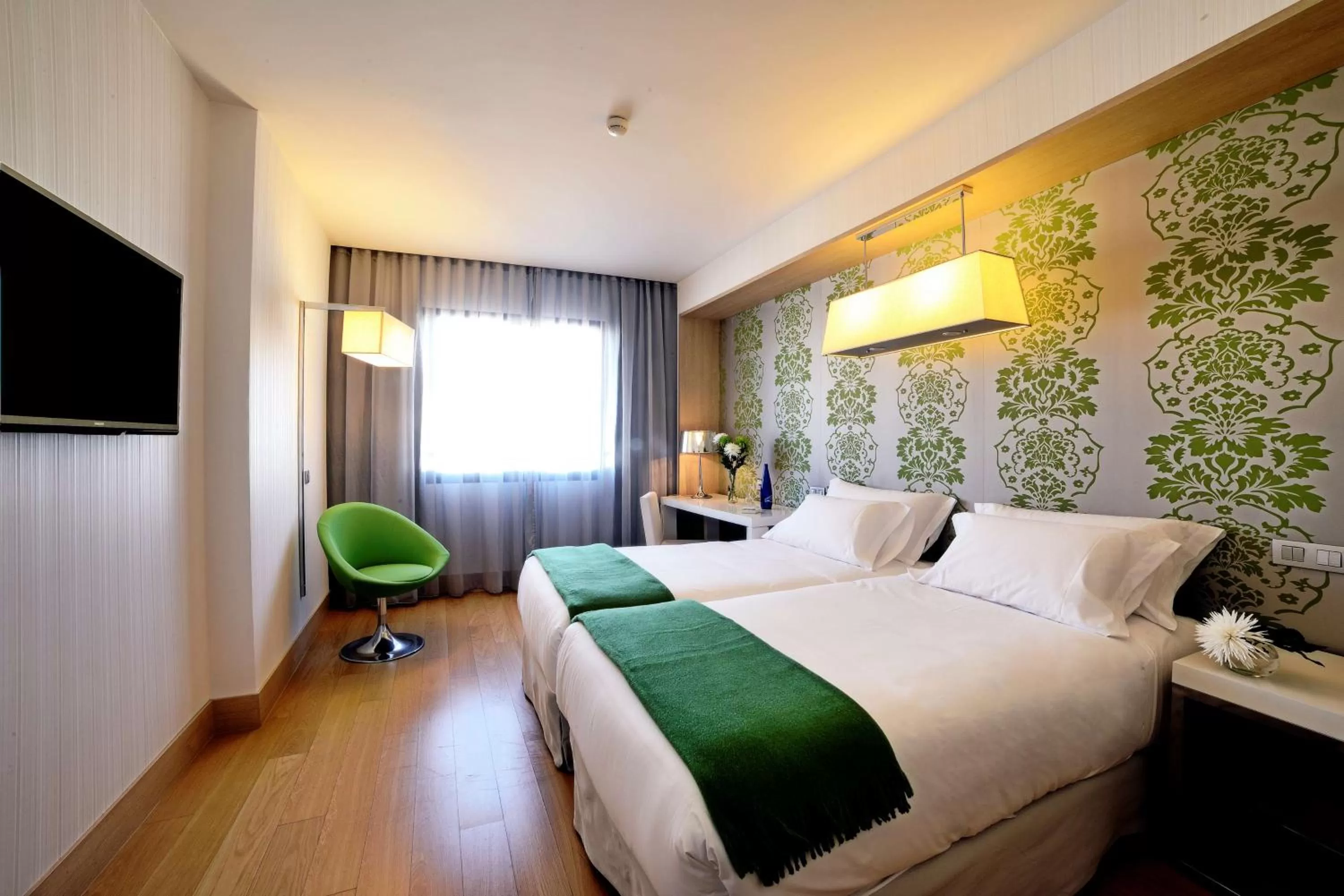 Standard Double or Twin Room in NH Madrid Principe de Vergara
