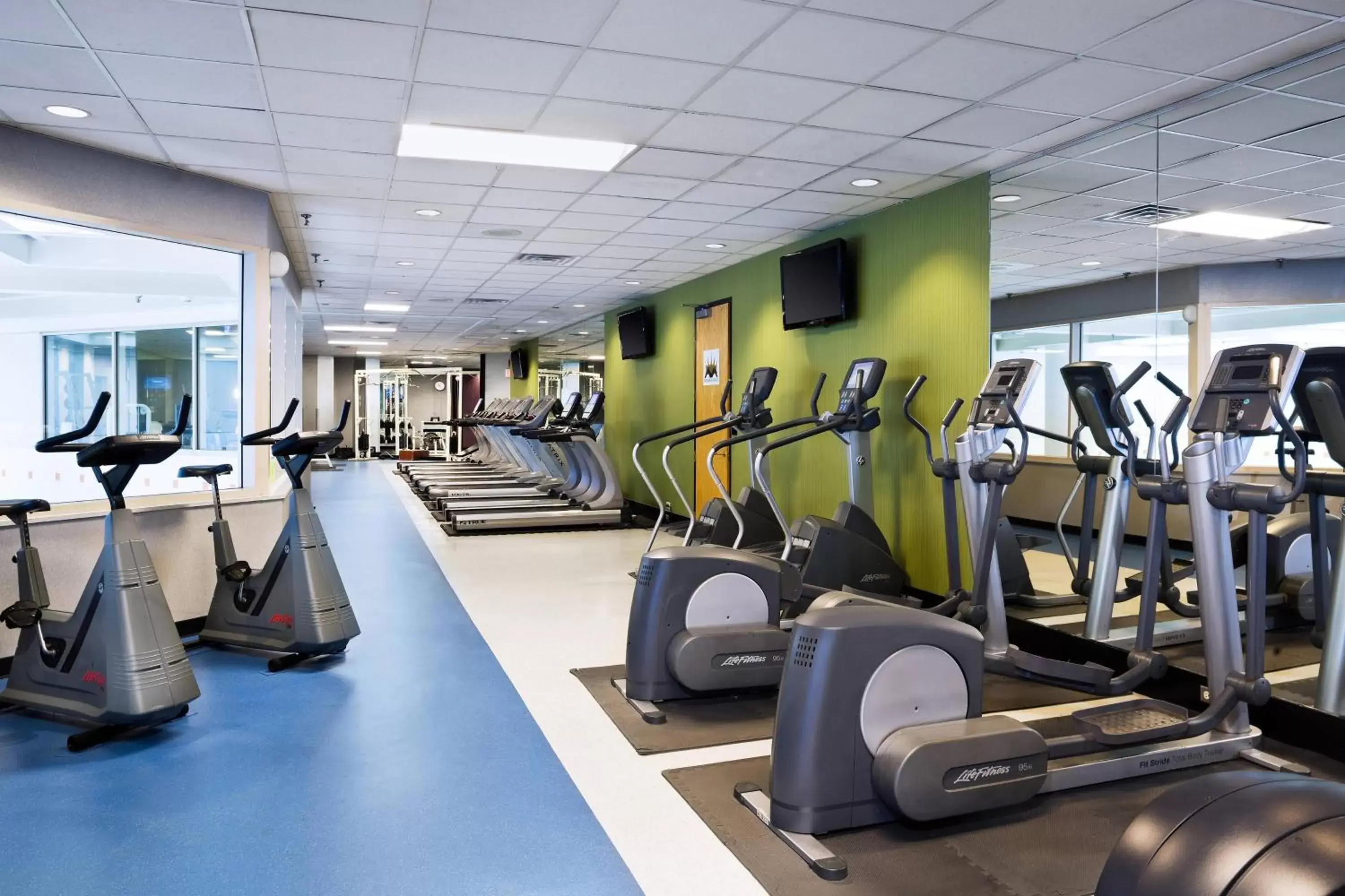 Fitness centre/facilities, Fitness Center/Facilities in Sheraton Springfield Monarch Place Hotel