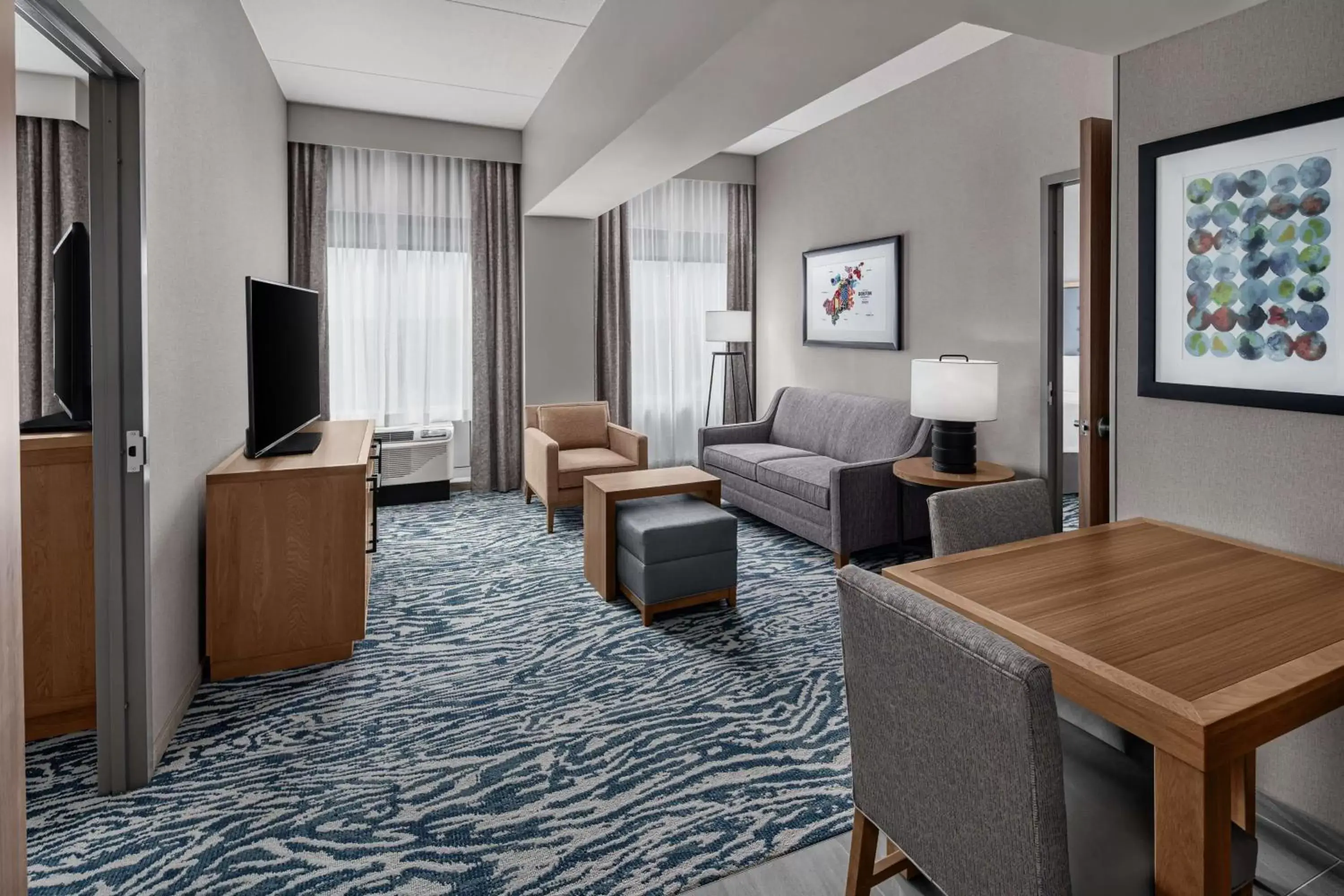 Living room, Seating Area in Homewood Suites by Hilton Boston Woburn