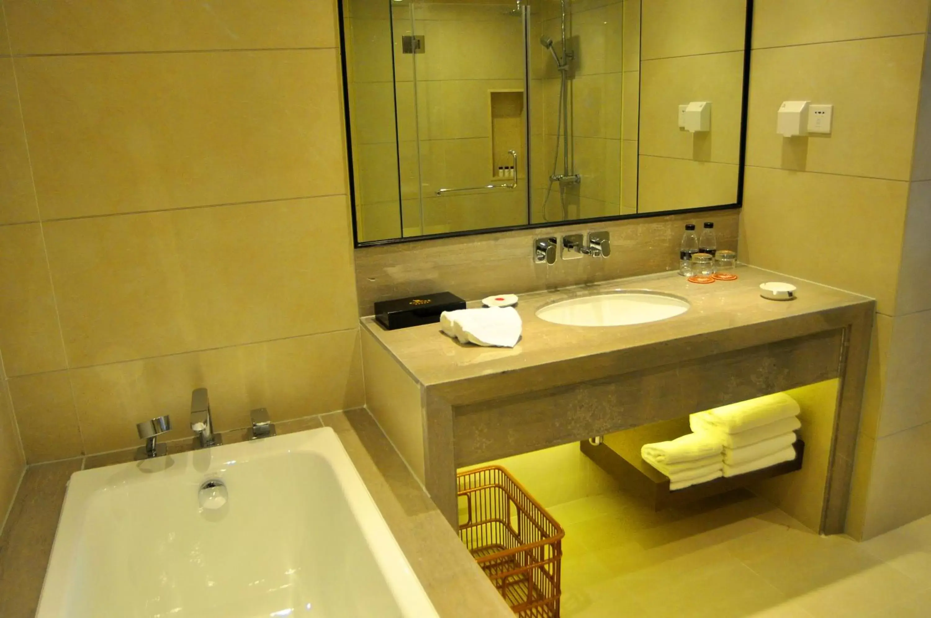 Bathroom in Zhongshan International Hotel