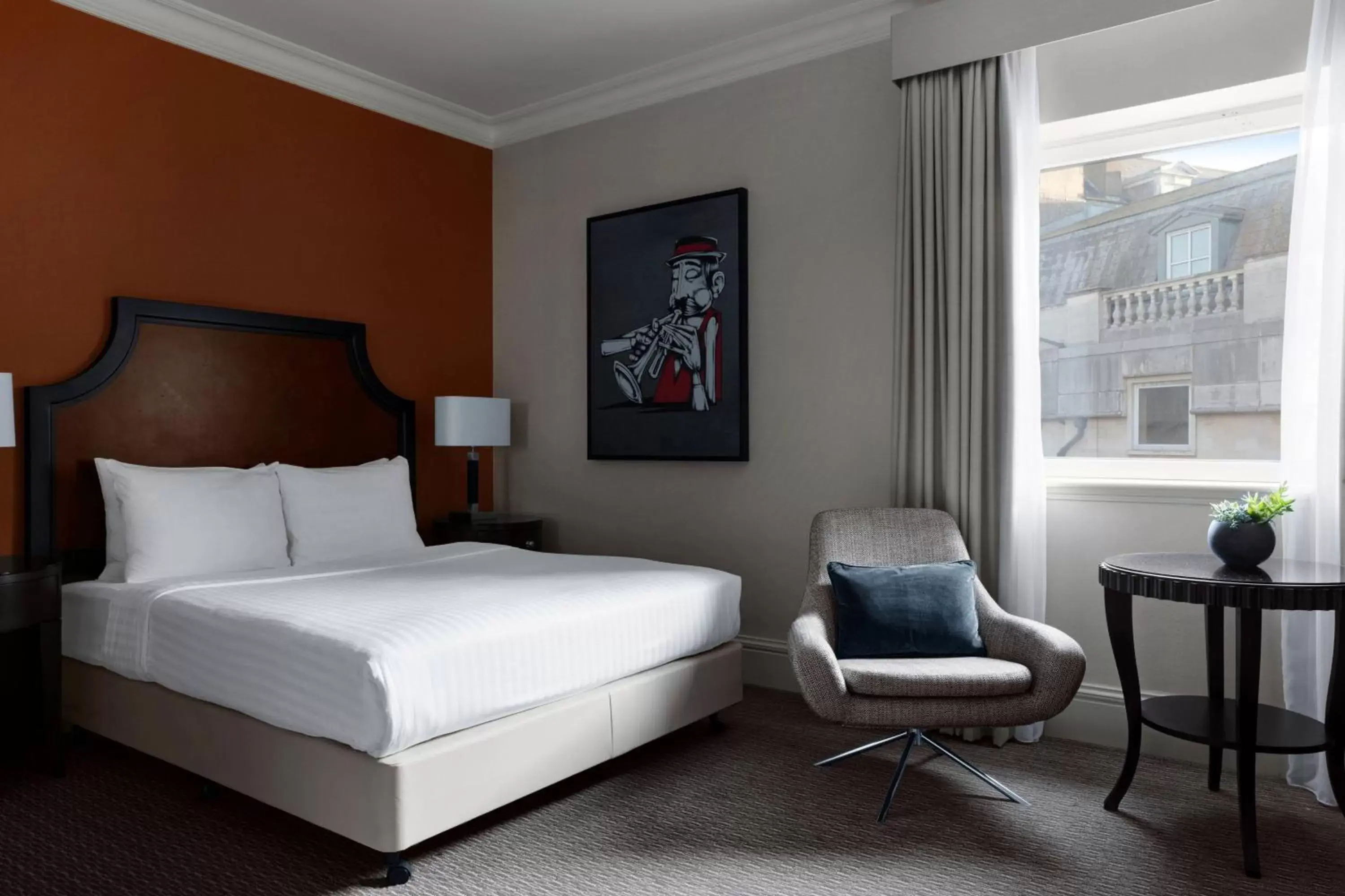 Deluxe King or Queen Room in Bristol Marriott Royal Hotel Deluxe King or Queen Room in Bristol Marriott Royal Hotel