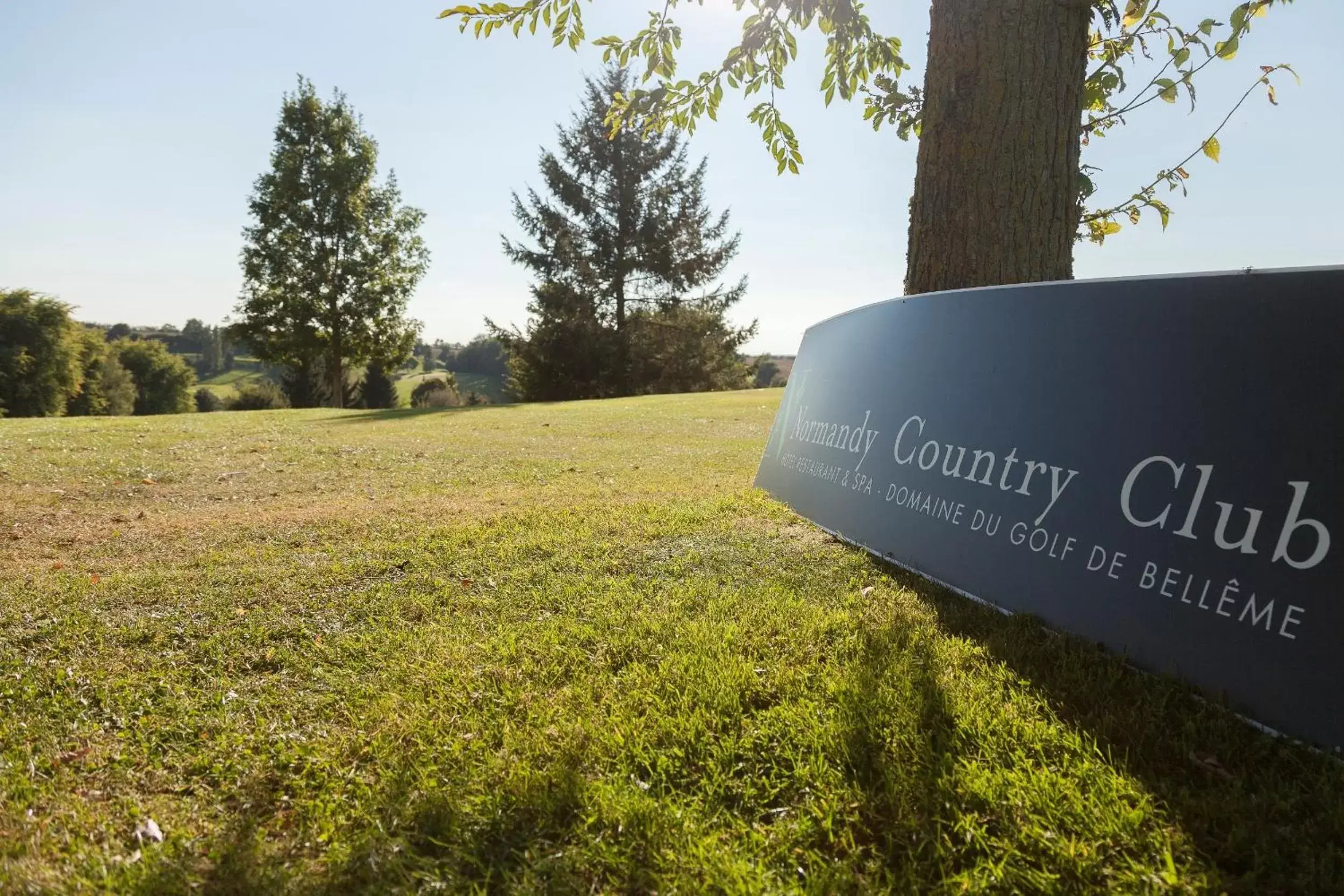 Facade/entrance, Property Logo/Sign in Hôtel Résidence Normandy Country Club by Popinns