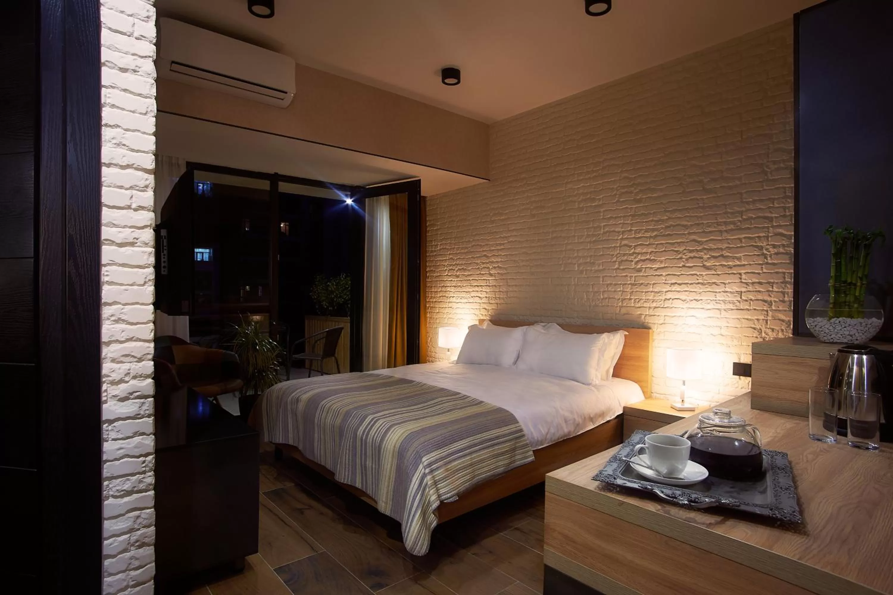 Bed in Green Boutique Hotel