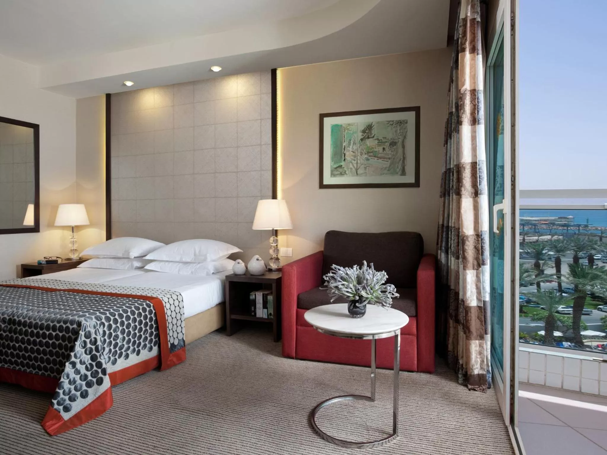 Bed in Dan Panorama Eilat