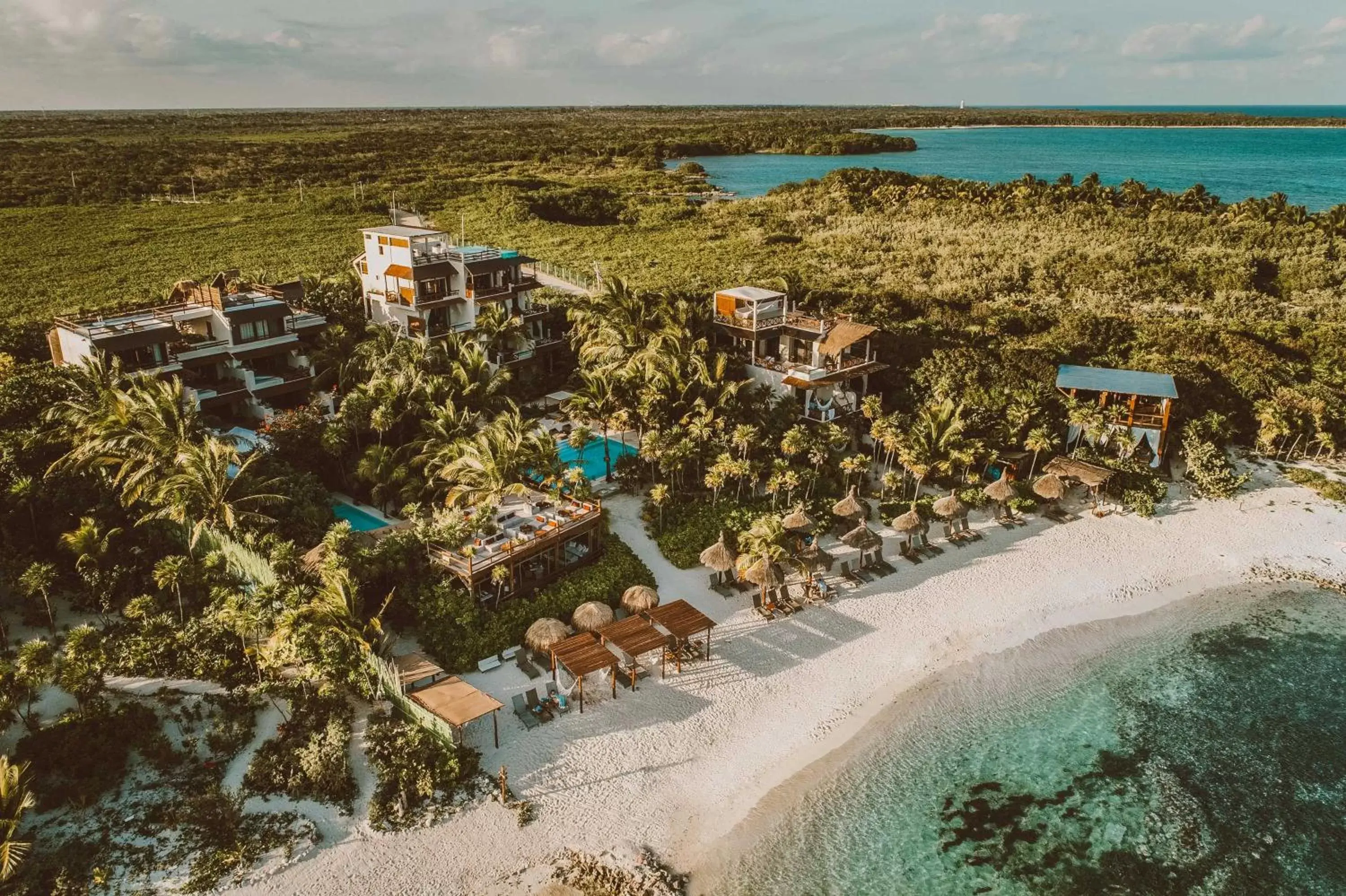 Property building, Bird's-eye View in Jashita Hotel