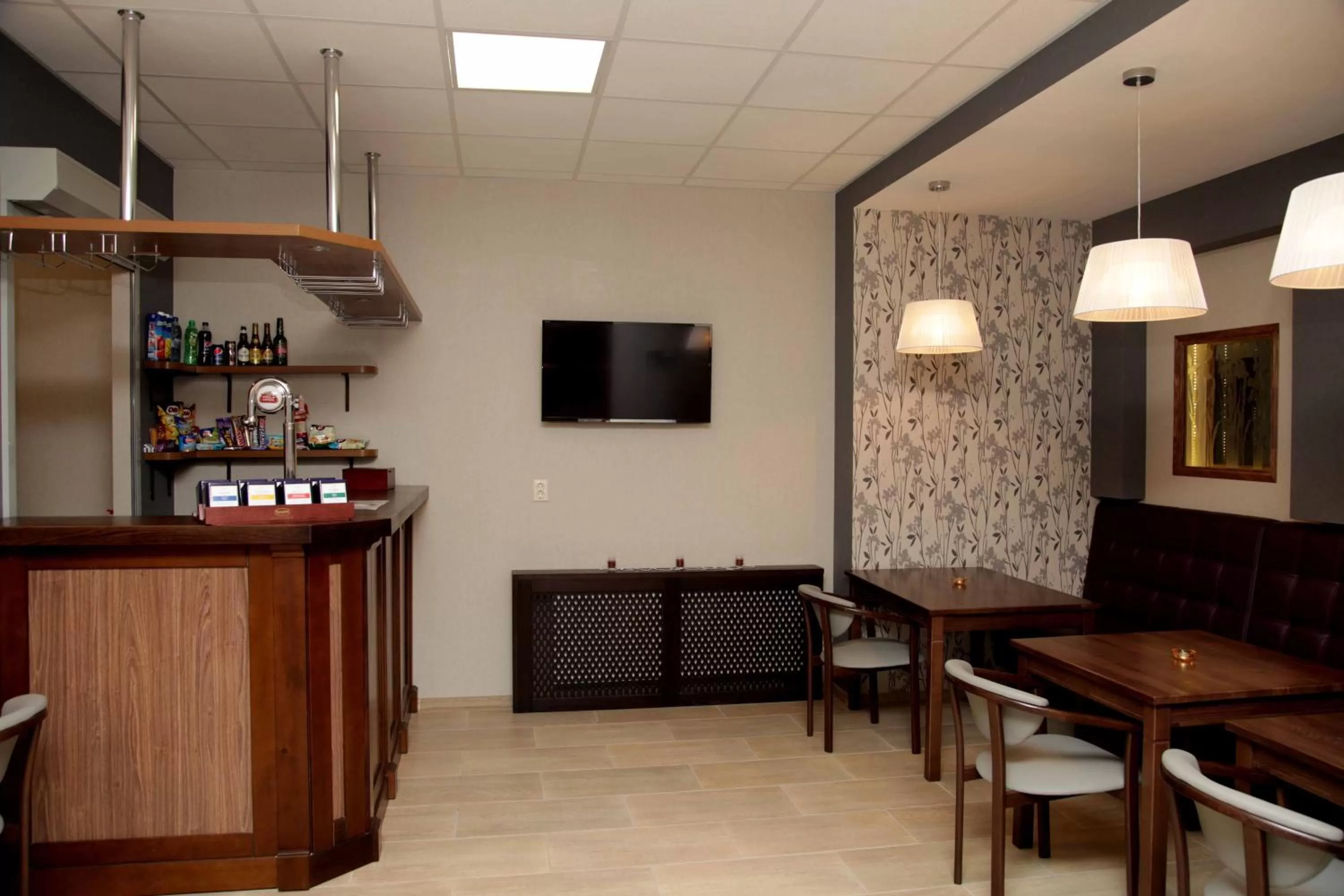 Lounge or bar, Lounge/Bar in irisHotels