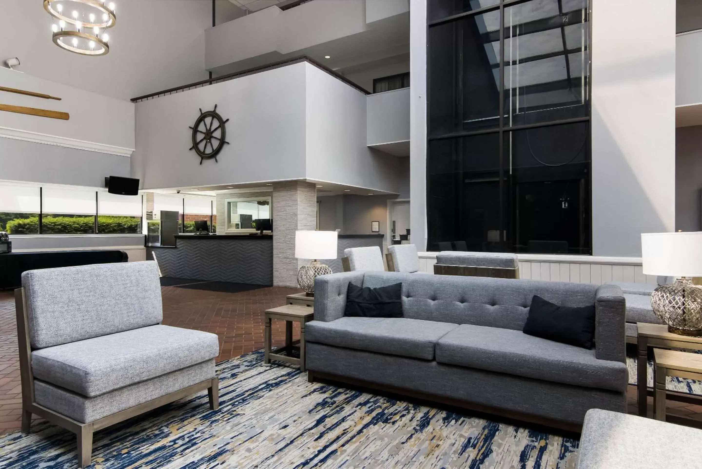 Lobby or reception, Seating Area in The Inn on Maritime Bay, Ascend Hotel Collection