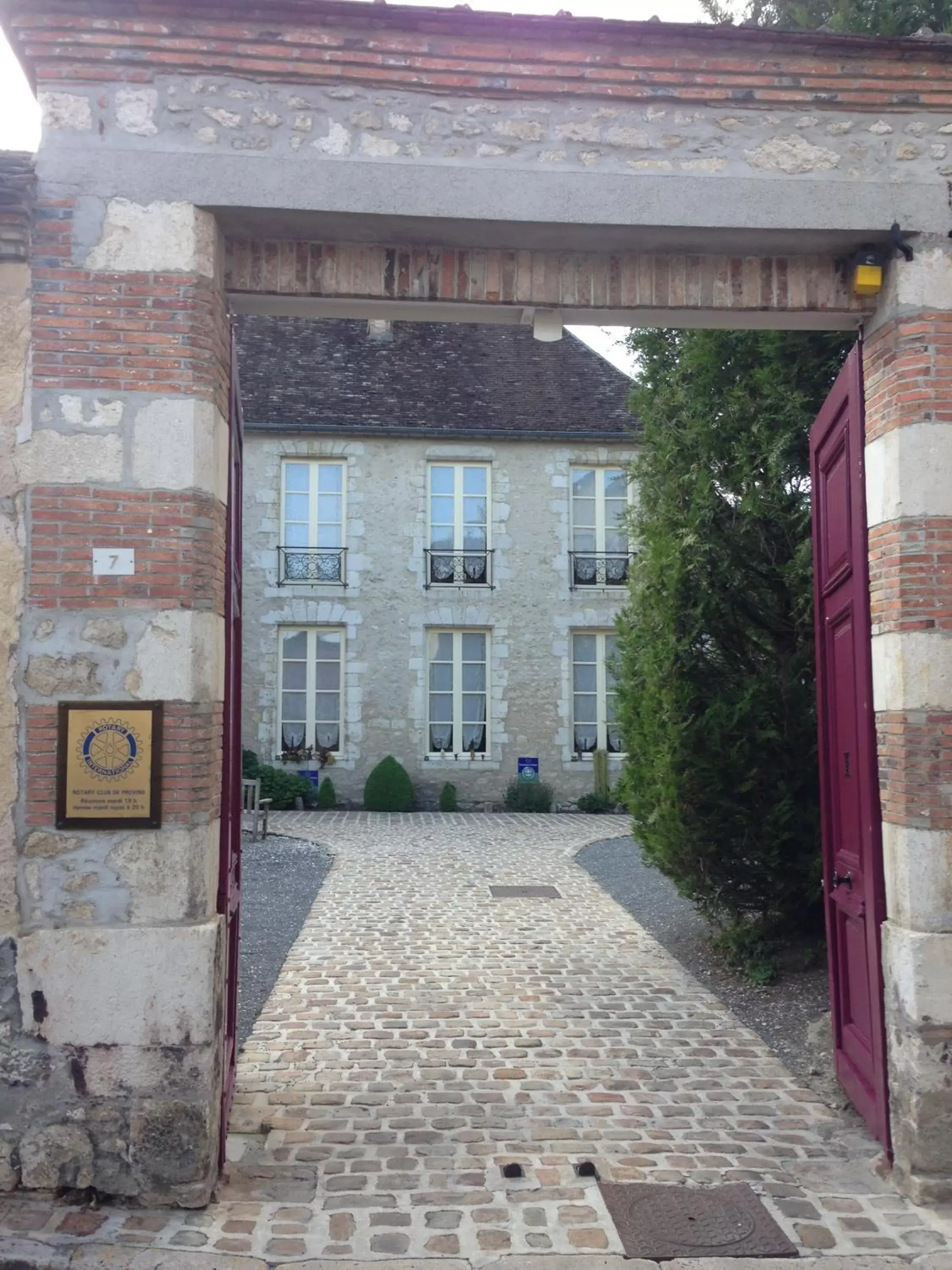 Facade/entrance, Property Building in Demeure des Vieux Bains
