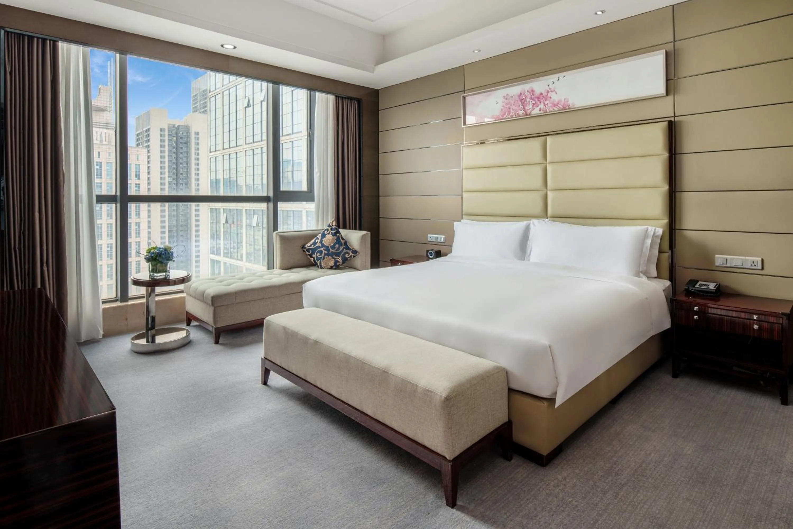 Photo of the whole room, Bed in Crowne Plaza Shenzhen Longgang City Centre by IHG