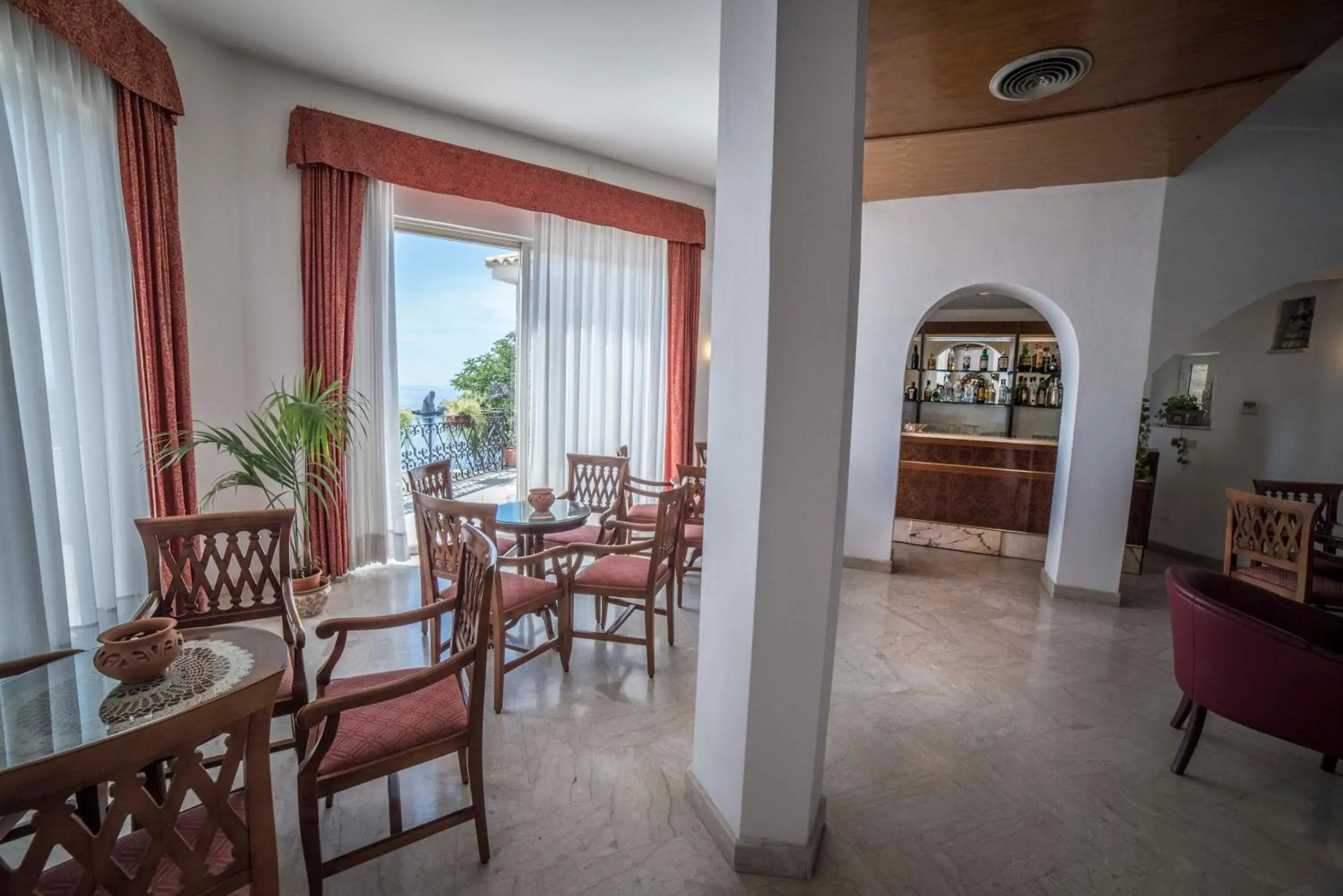 Lobby or reception in Hotel Isola Bella