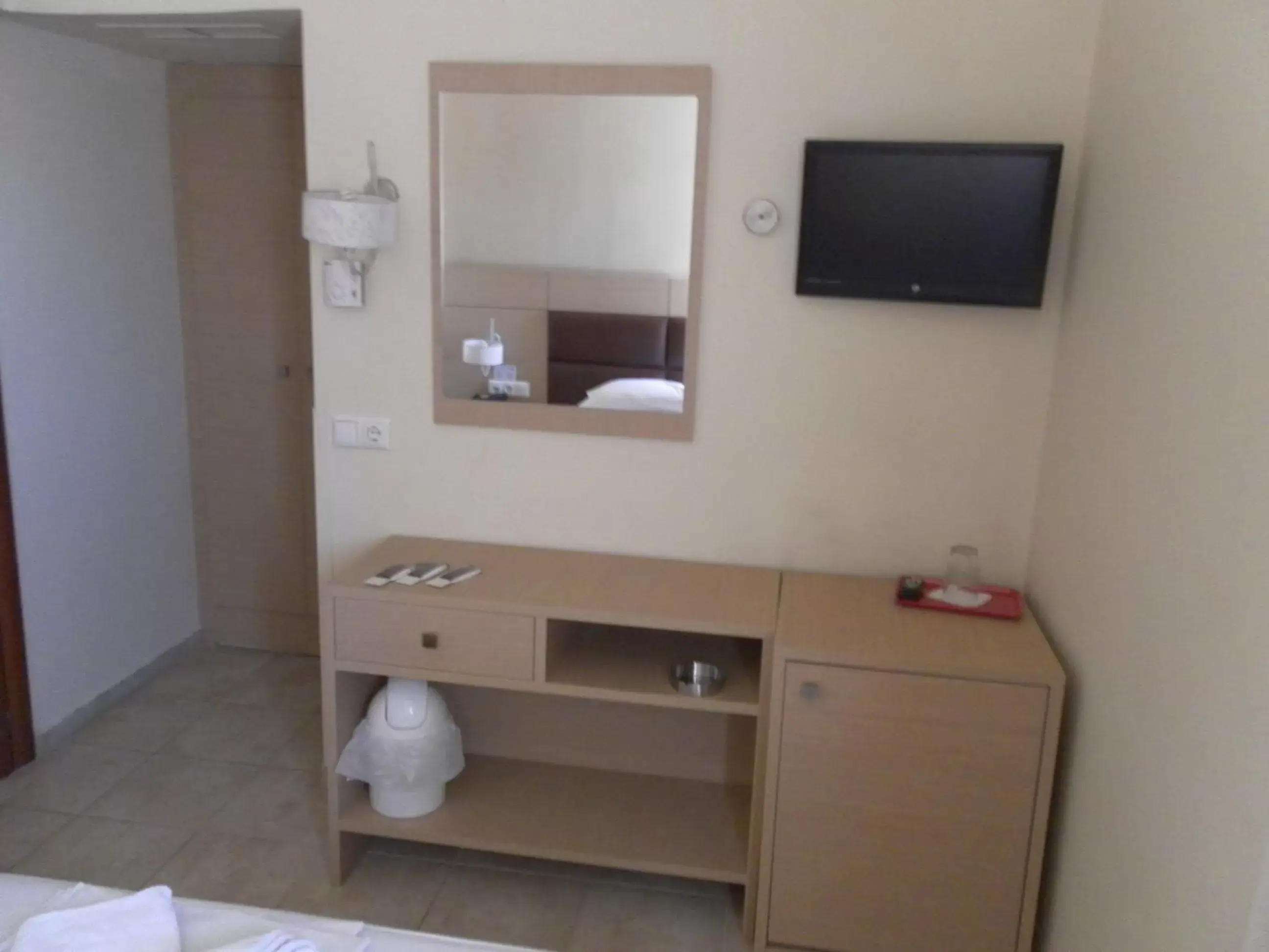 Single Room in Esperia Single Room in Esperia