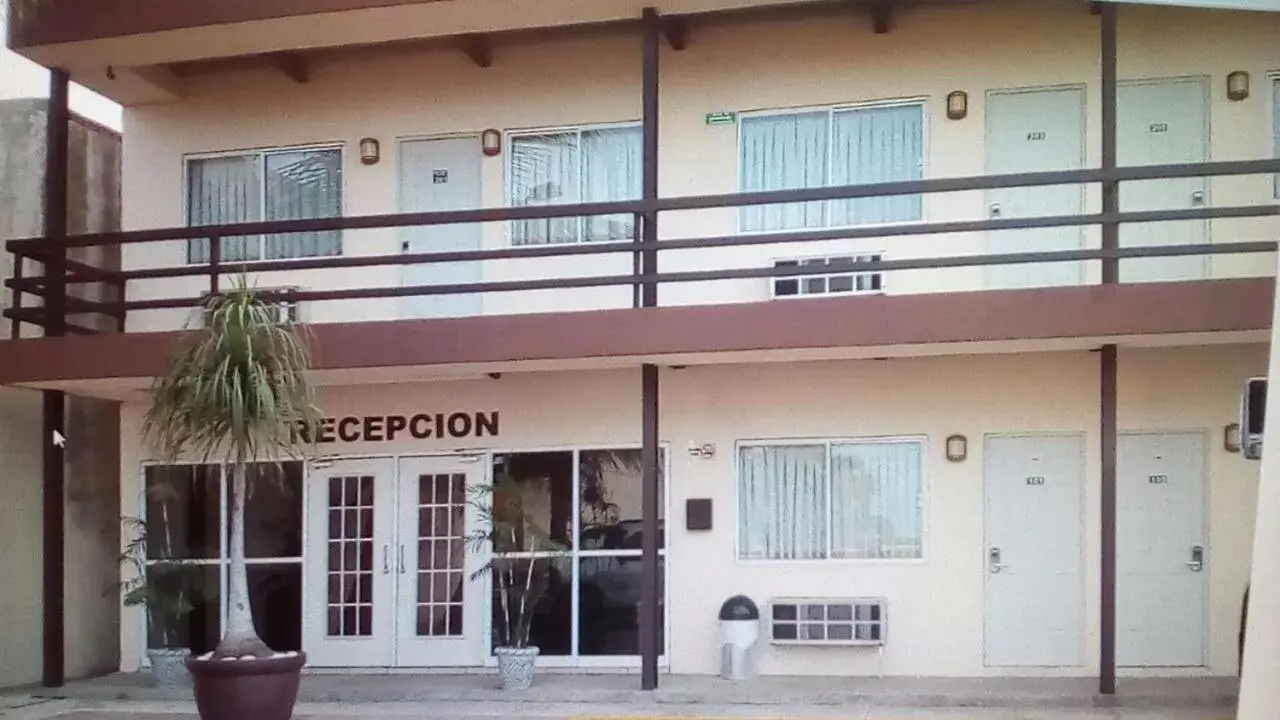 Property Building in BONITTO INN® Altamira Zona Industrial
