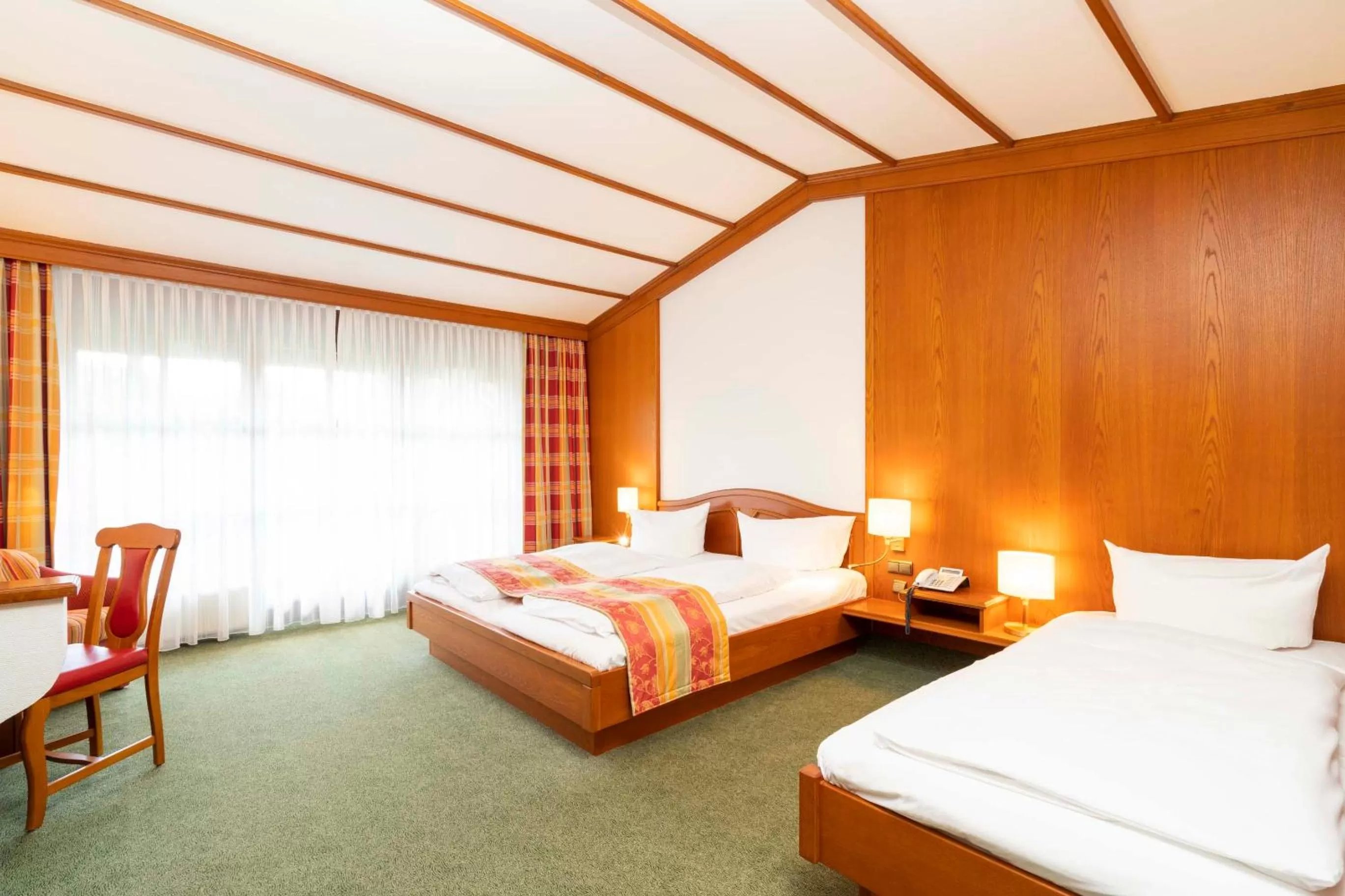 Bed in Hotel Brauerei Gasthof Höhn