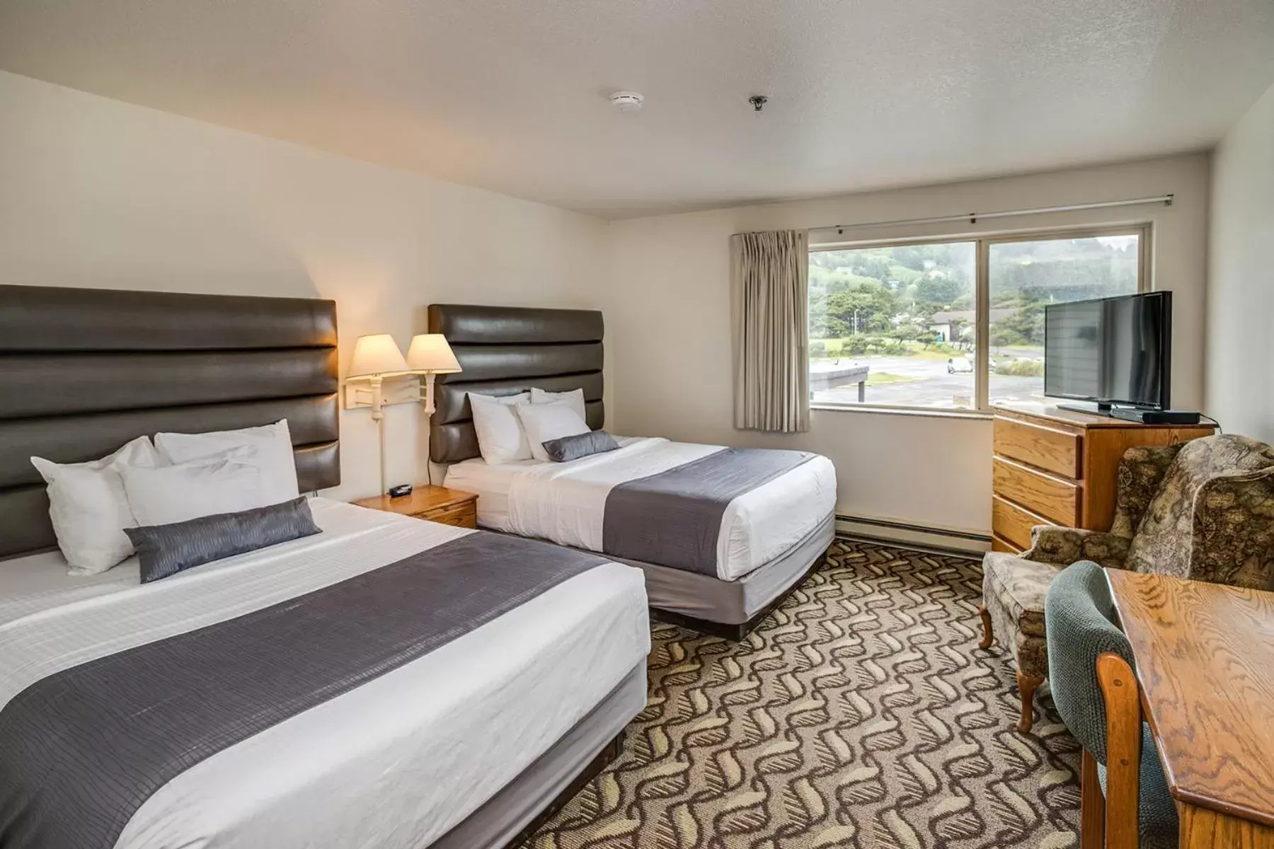 One-Bedroom Suite with Ocean View in Adobe Resort