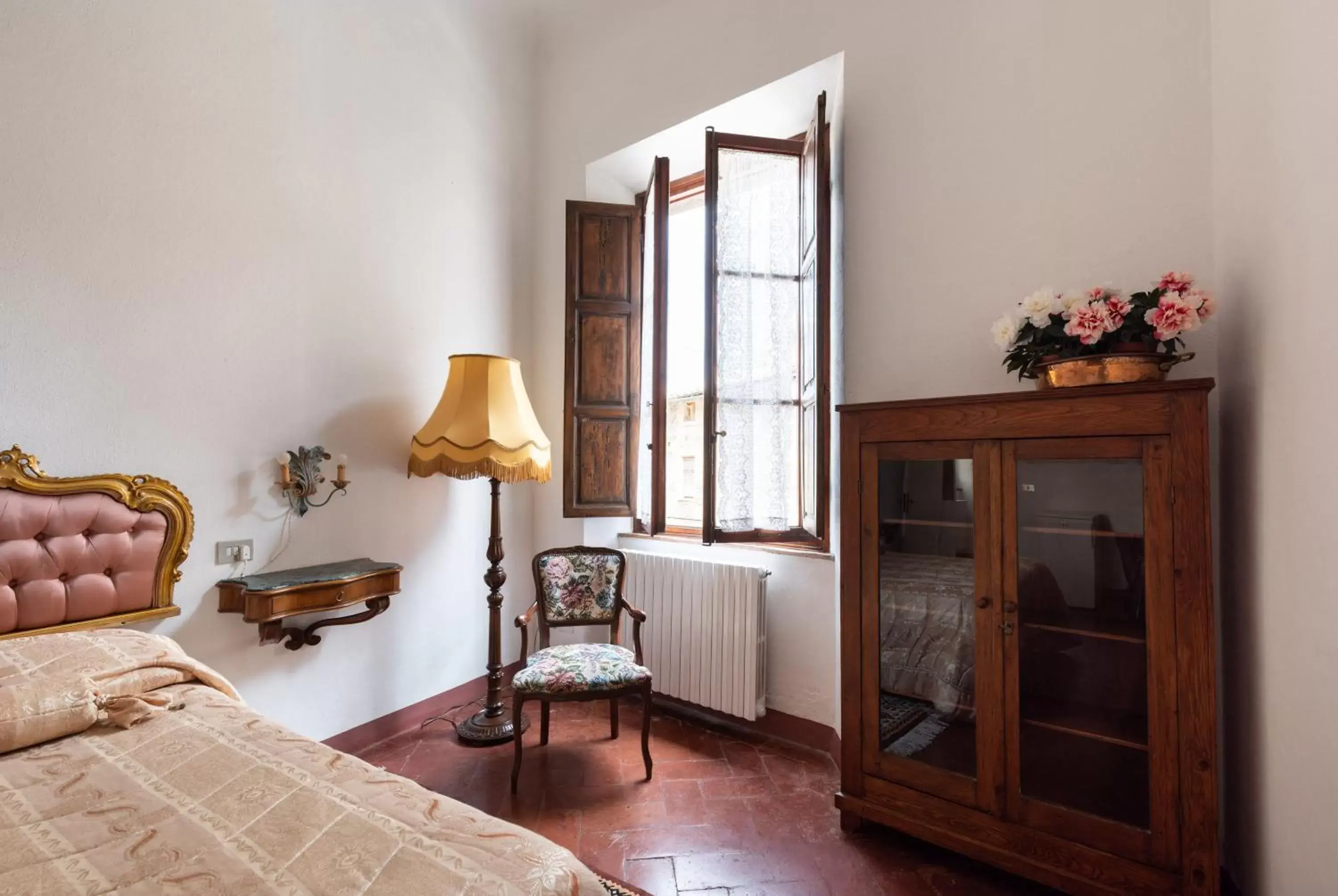 Photo of the whole room, Seating Area in Residenza D'Epoca Palazzo Buonaccorsi