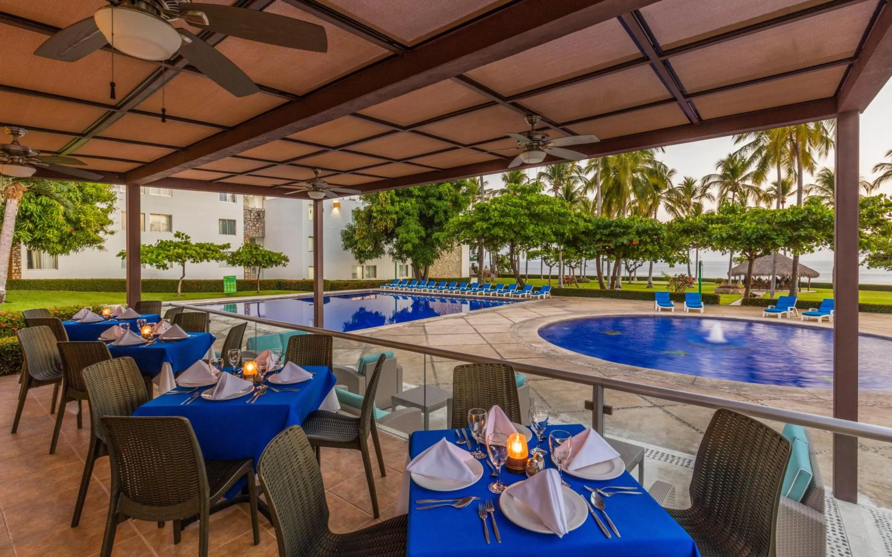 Restaurant/places to eat in Posada Real Puerto Escondido