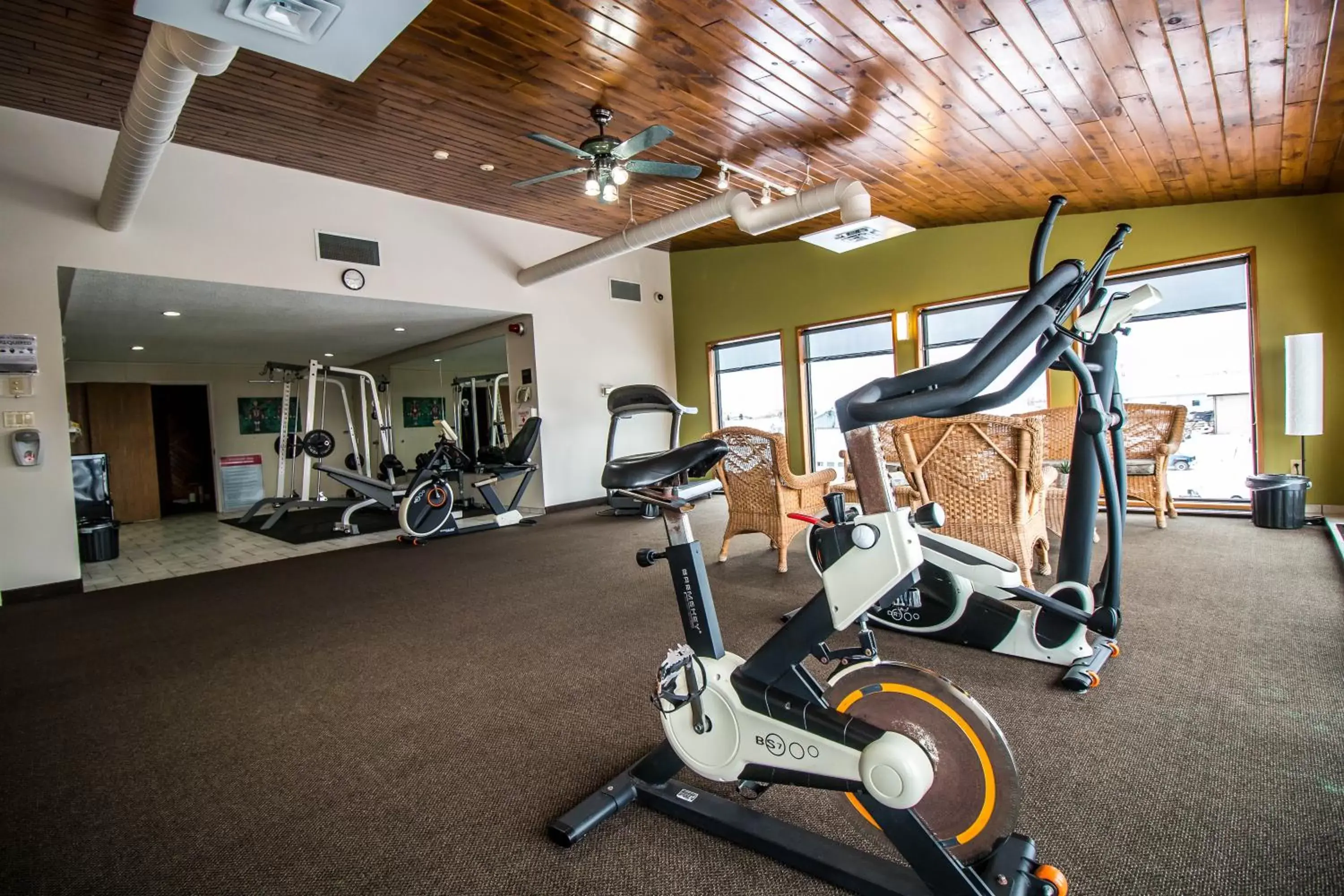 Fitness centre/facilities, Fitness Center/Facilities in Companion Hotel Motel