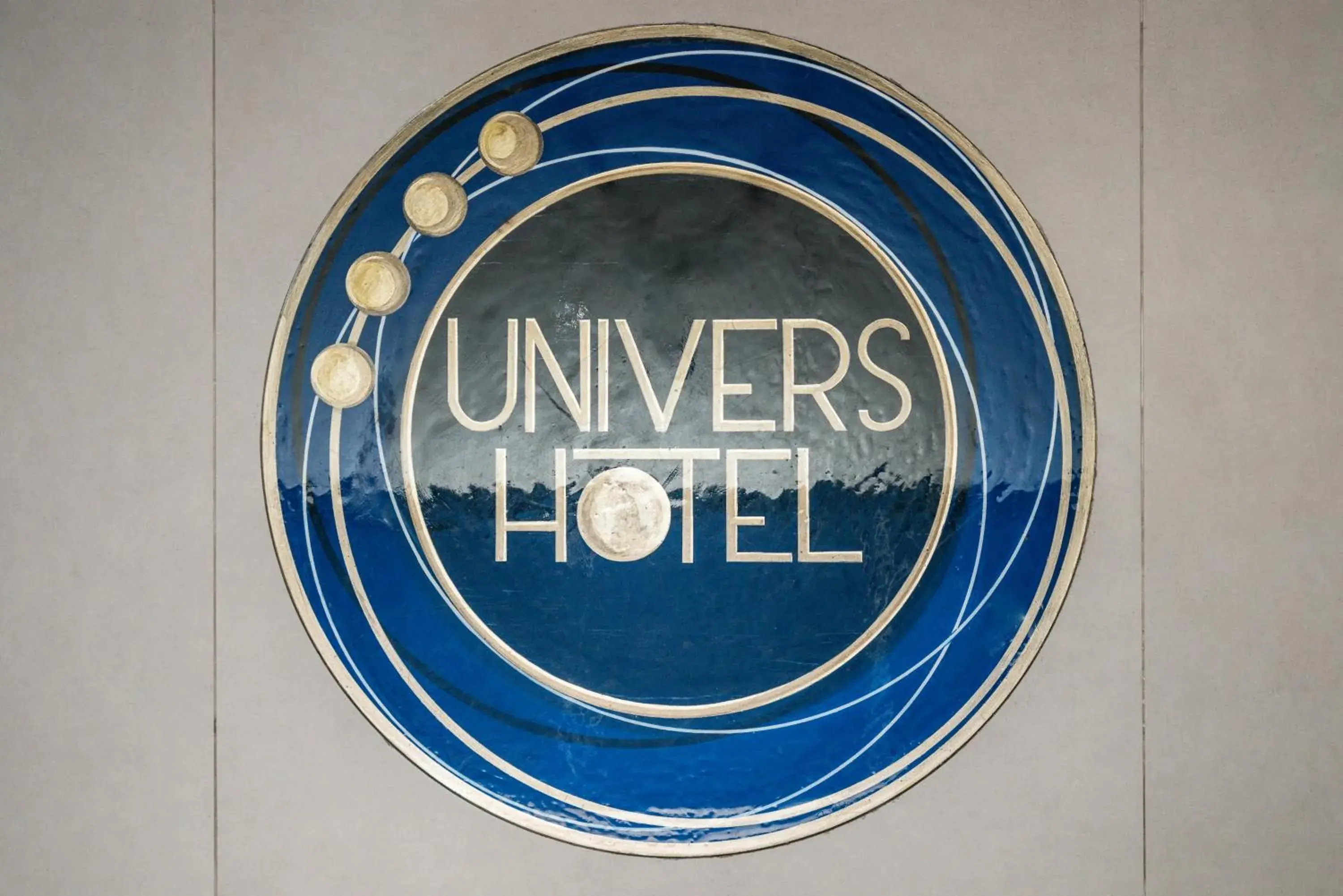 Hôtel Univers