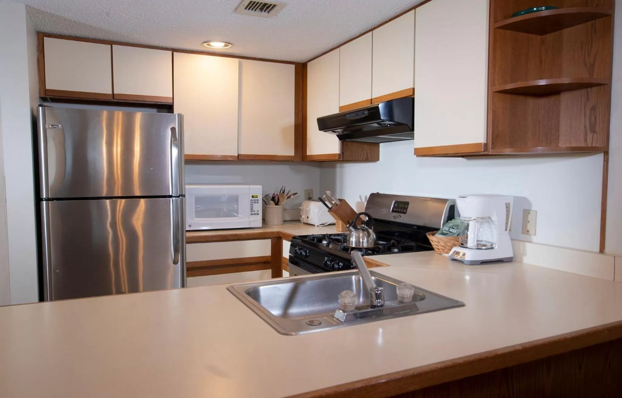Kitchen or kitchenette in Winterplace on Okemo Mountain