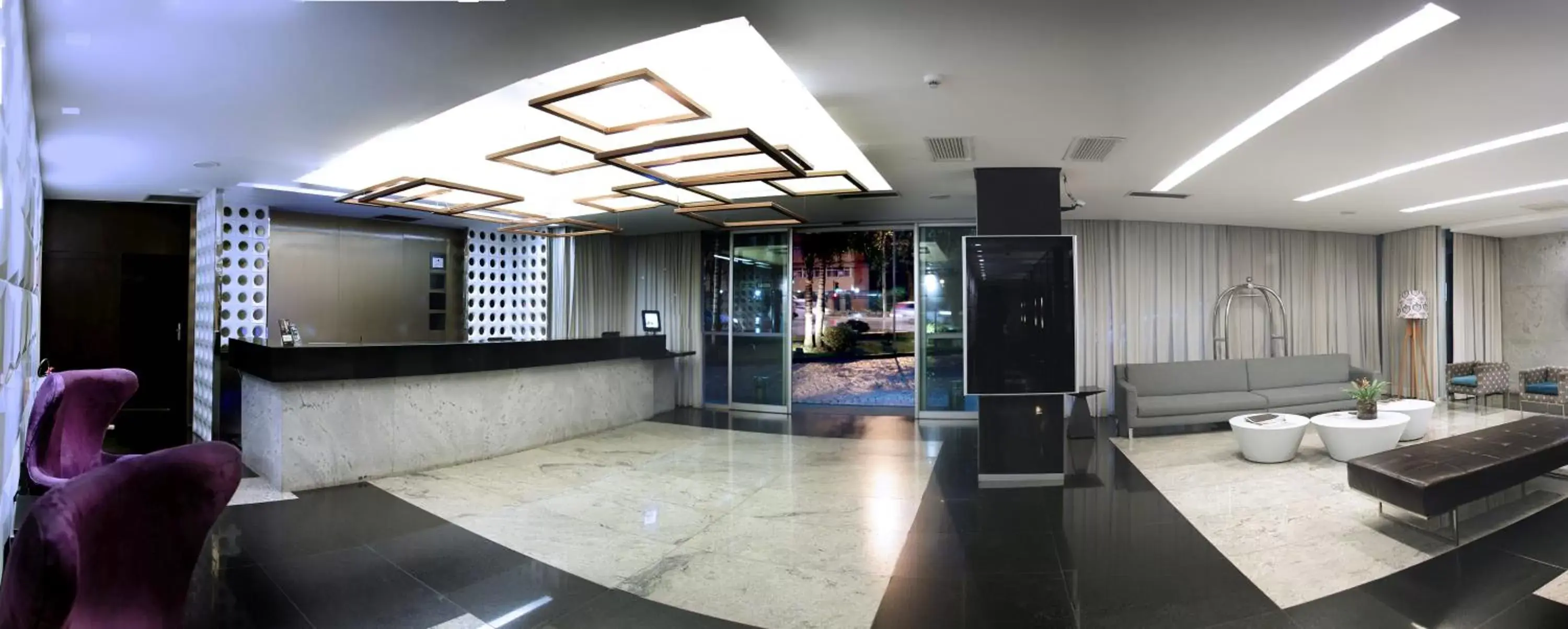 Lobby or reception in Bourbon Belo Horizonte Savassi