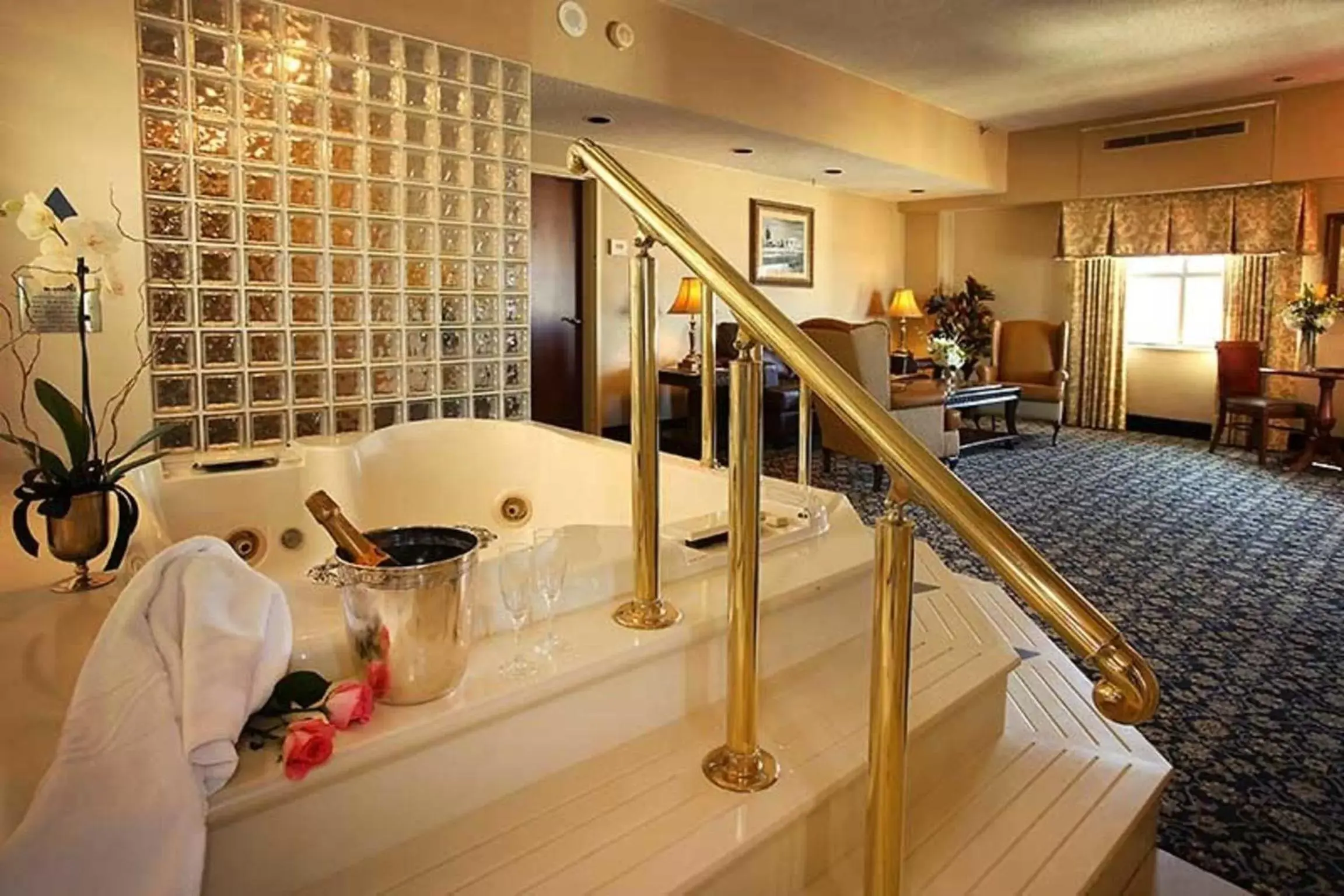 Bed, Bathroom in The Claridge Hotel