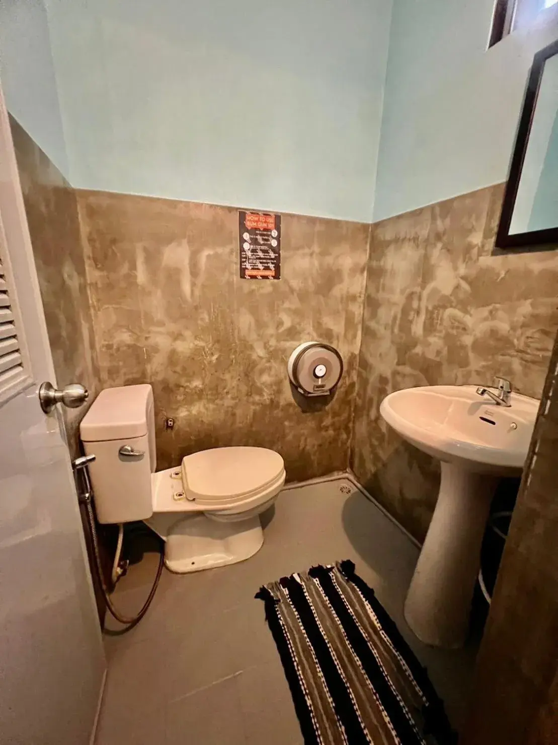 Toilet, Bathroom in Prawdao Resort