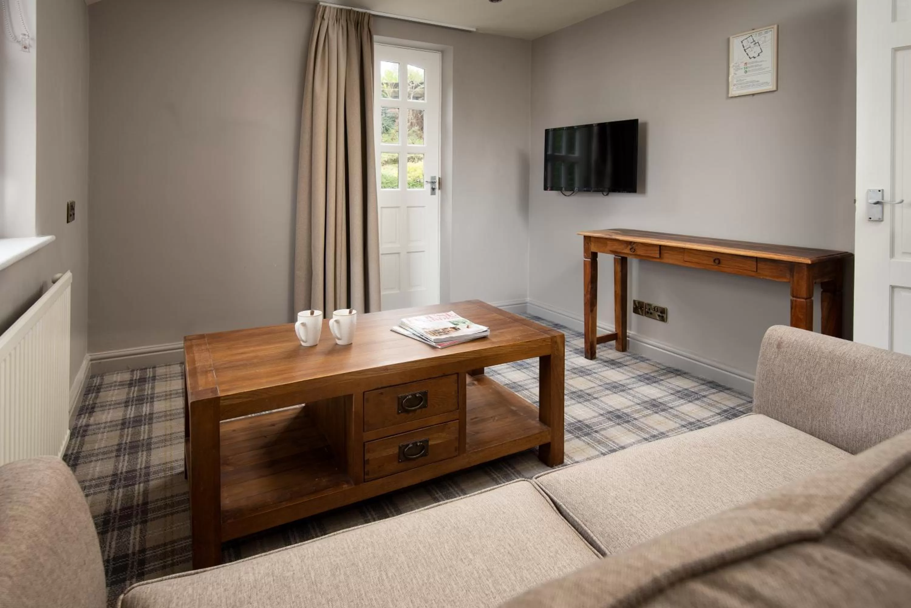 TV and multimedia in The Angel Inn - The Inn Collection Group