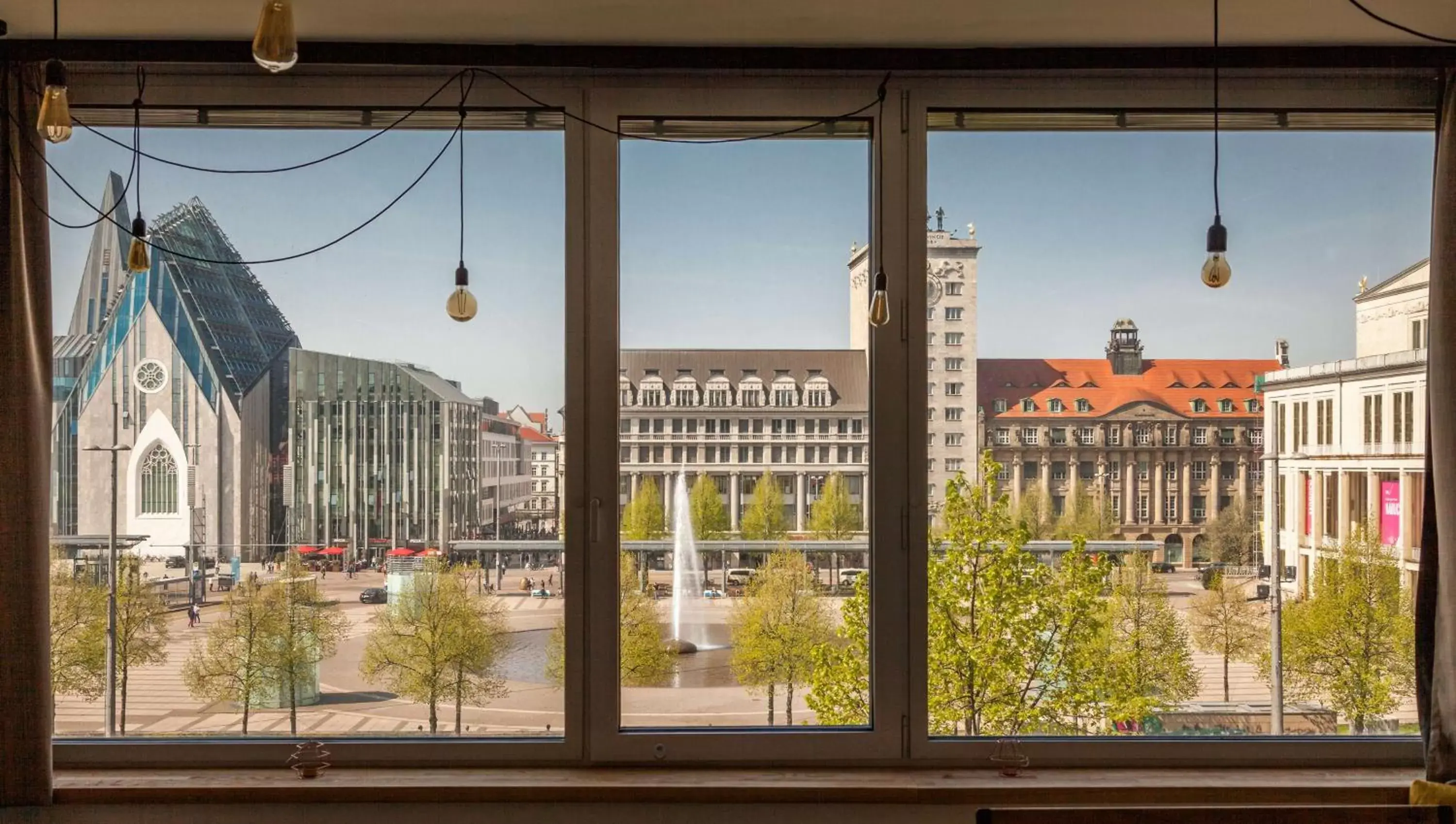 Property building in Felix Suiten am Augustusplatz