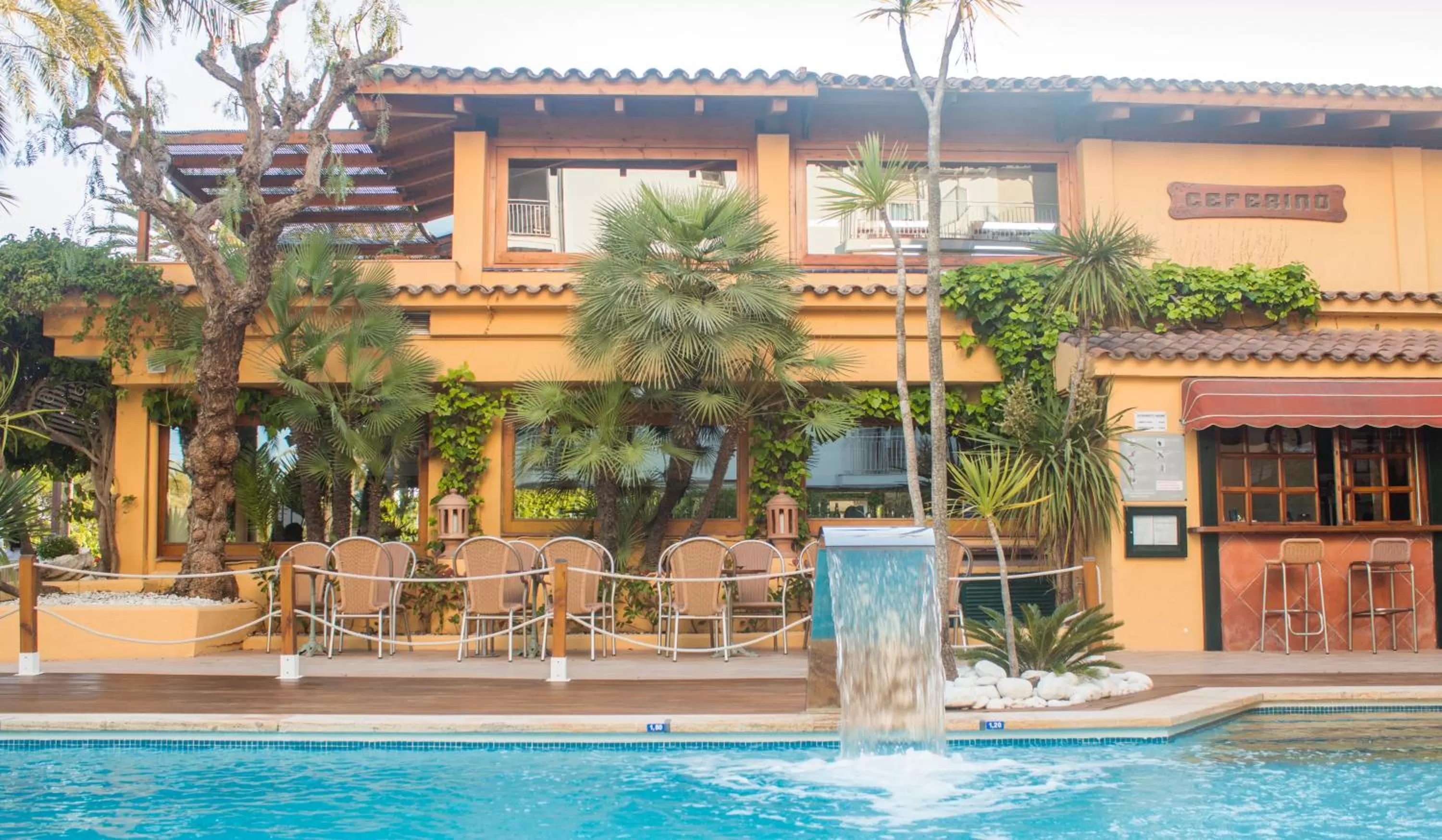 Swimming pool in Hotel restaurant Ceferino