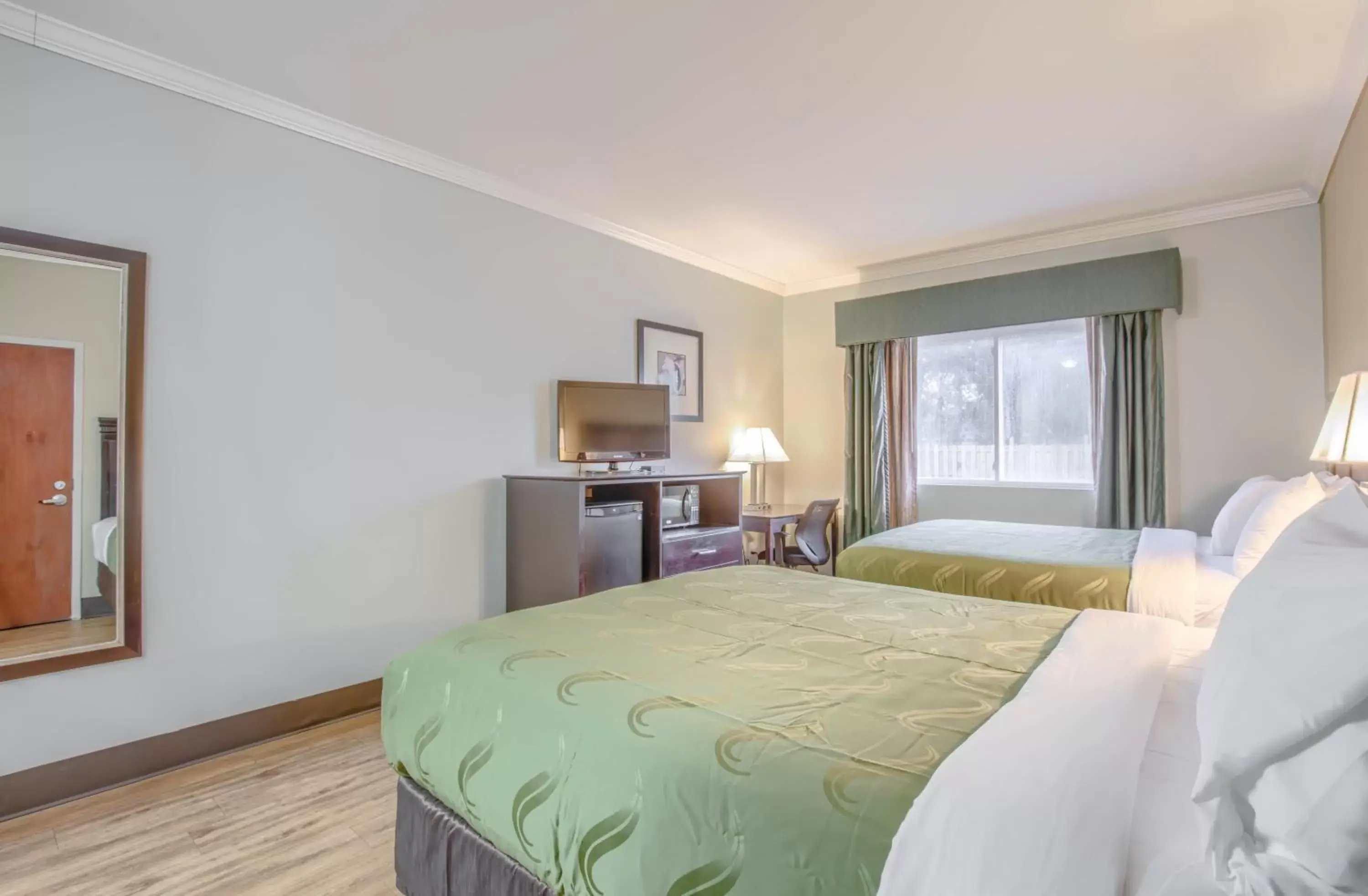 Bedroom, Bed in Quality Inn Ft. Morgan Road-Hwy 59