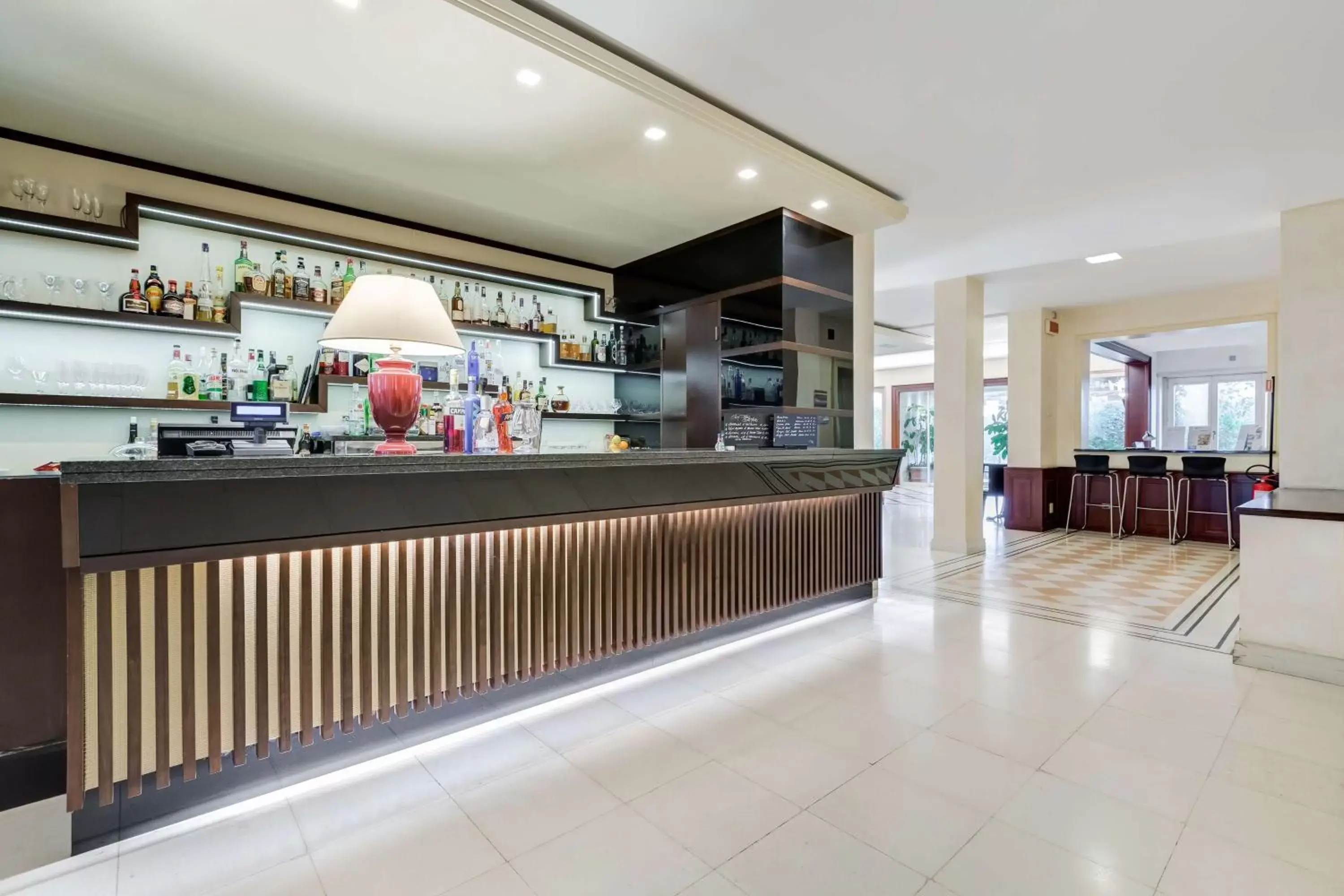 Lounge or bar, Lobby/Reception in Villa Maria Hotel & SPA