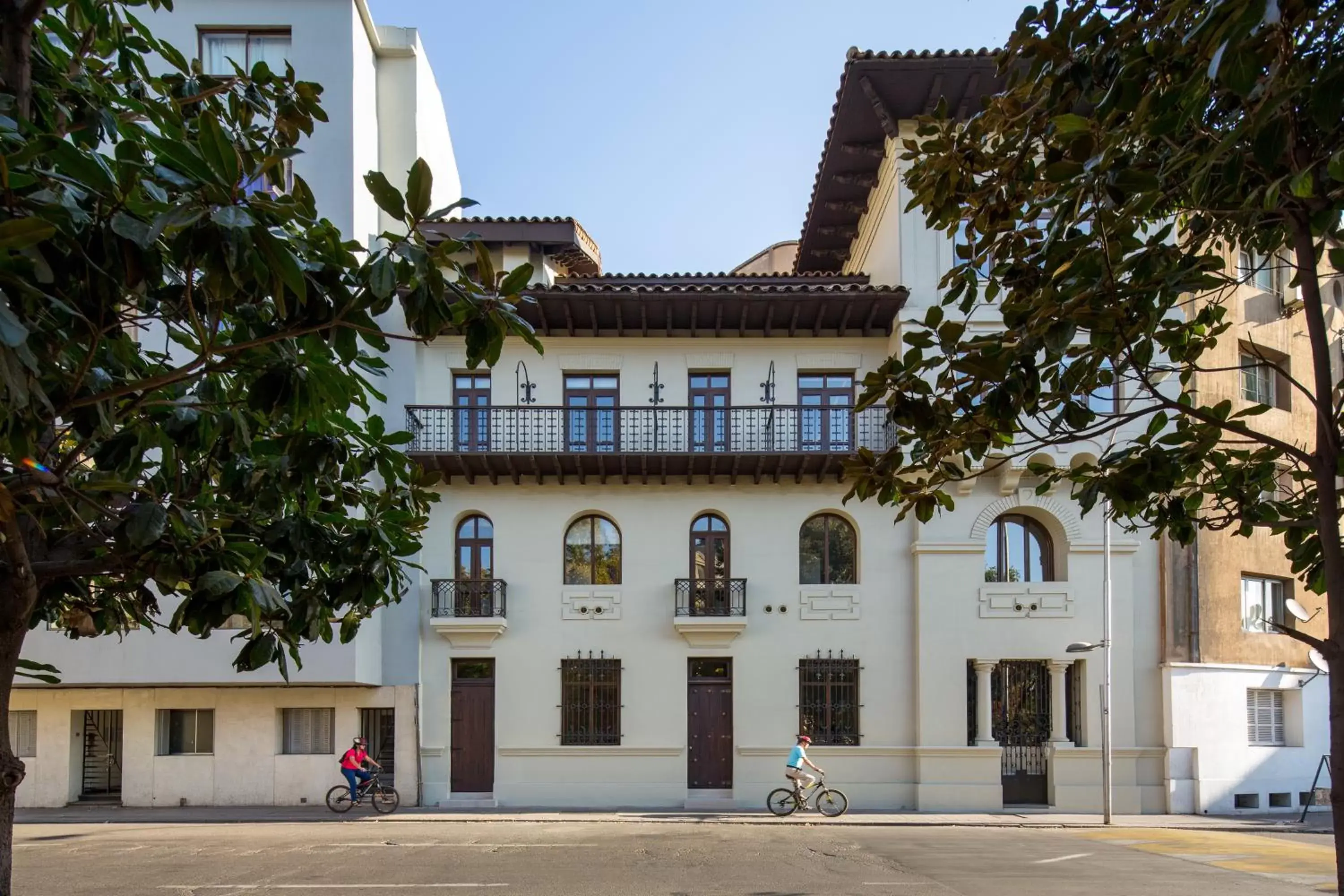 Facade/entrance, Property Building in Hotel Altiplanico Bellas Artes
